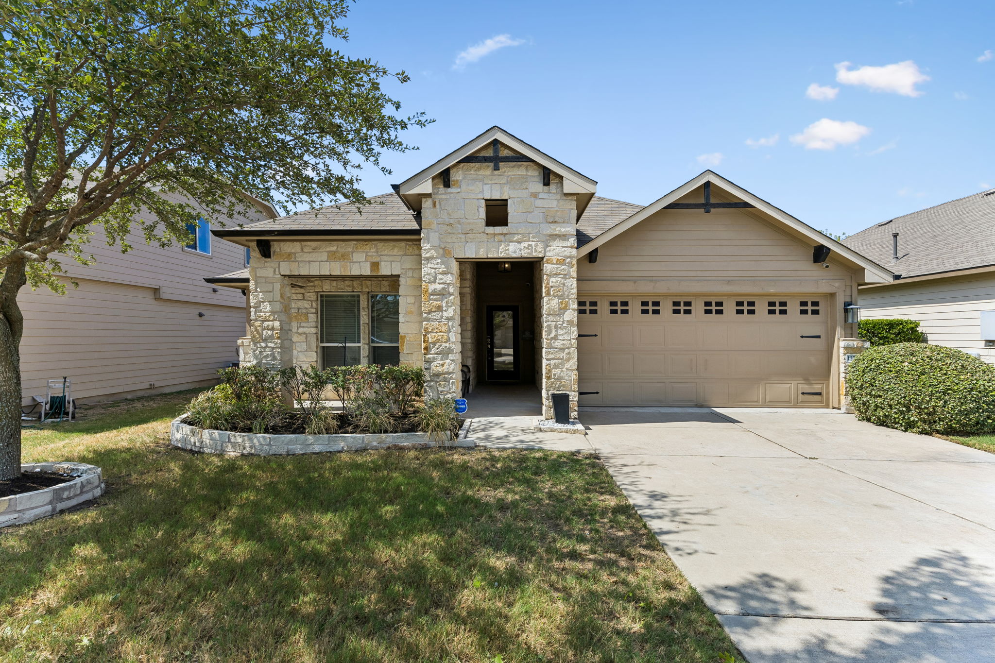 13736 Harrisglenn Dr — photo