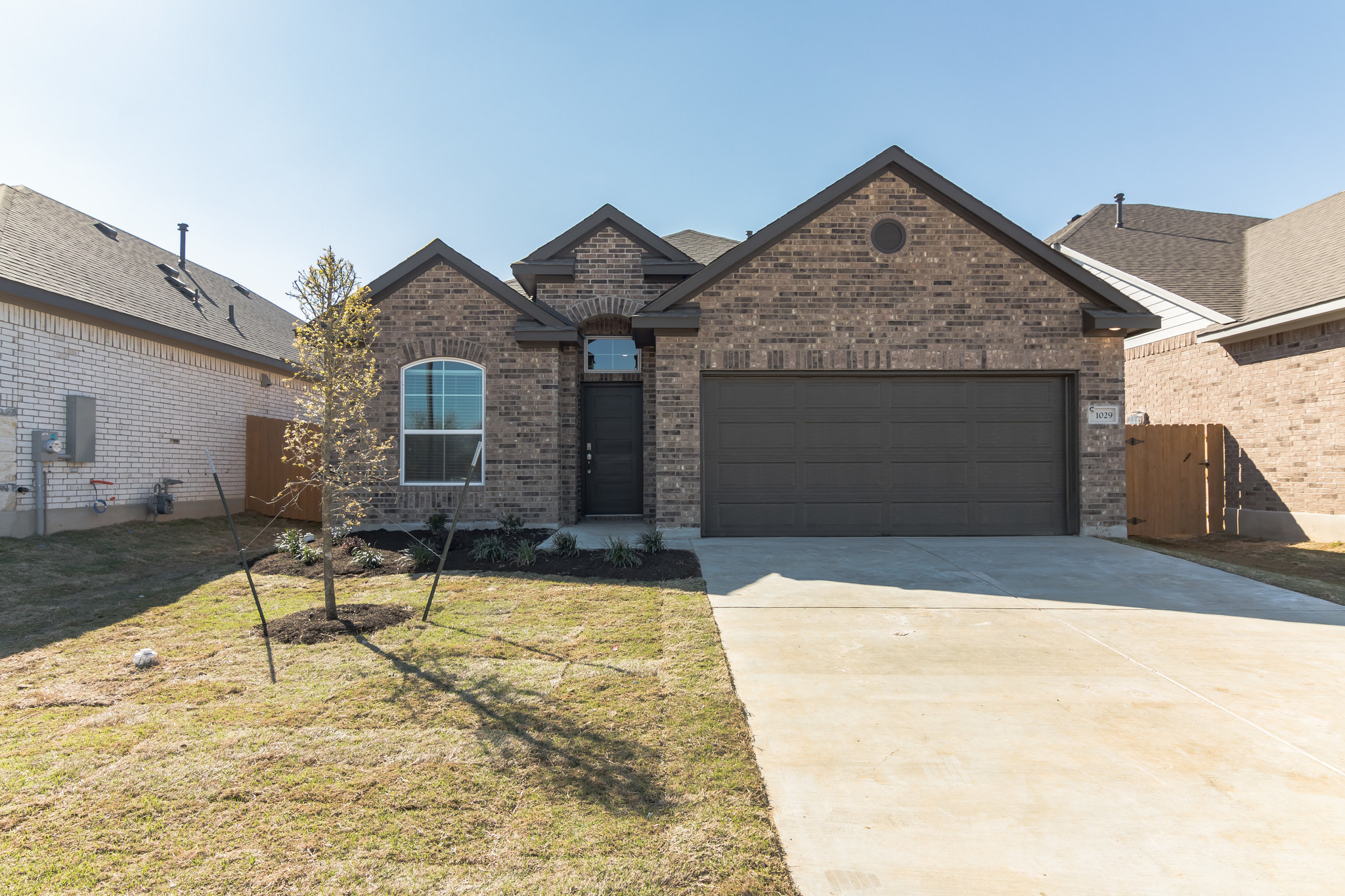 1029 Paddock Ln — photo