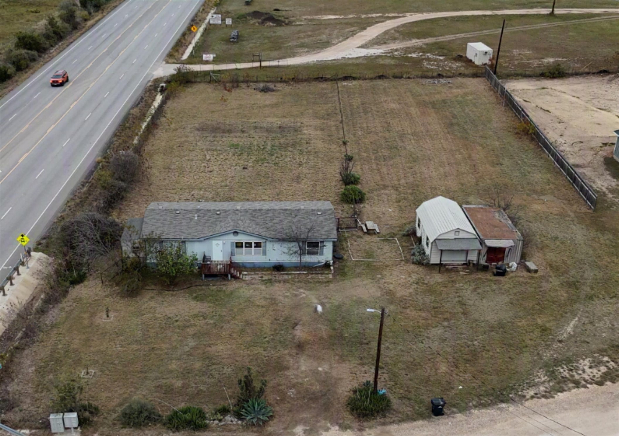 101 Crestview Dr — photo
