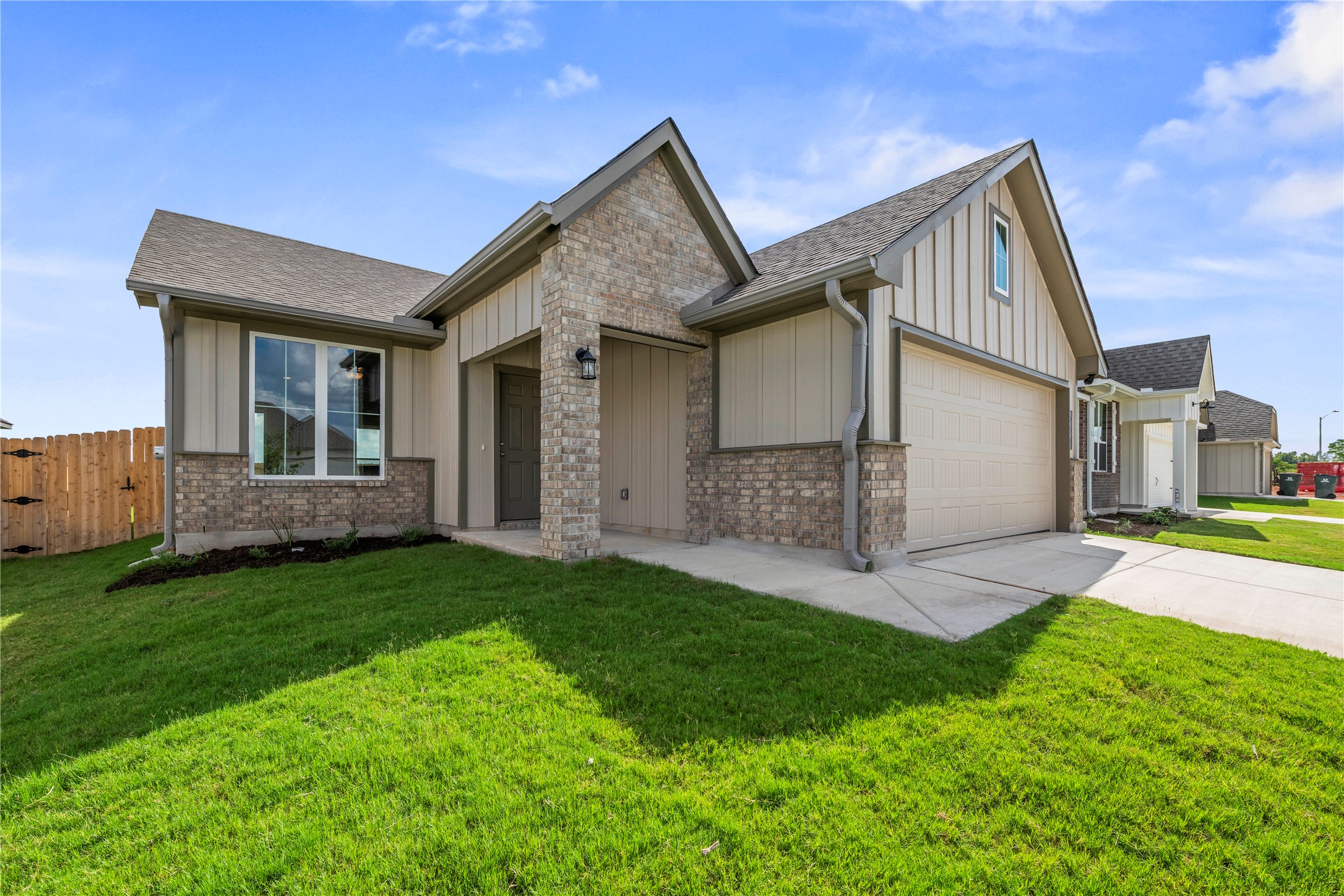 251 Gus Loop, Georgetown, TX 78626 — photo 2