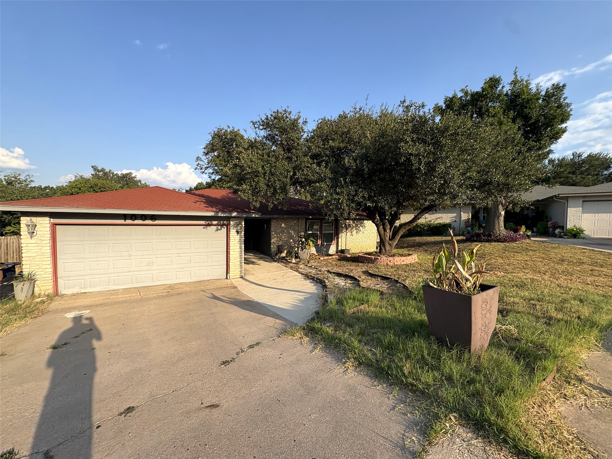 1006 Wisteria Cir — photo