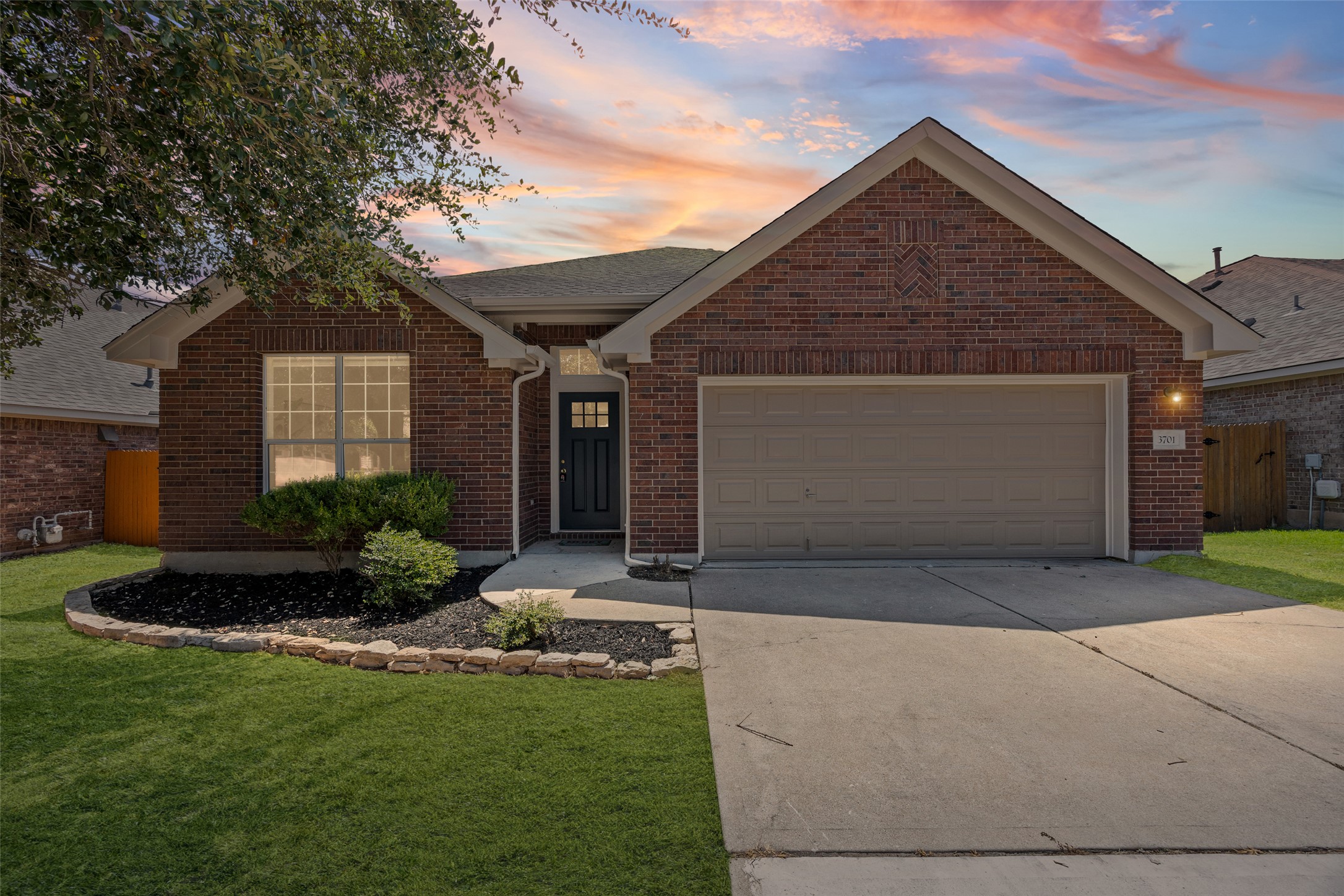 3701 Pine Needle Cir — photo