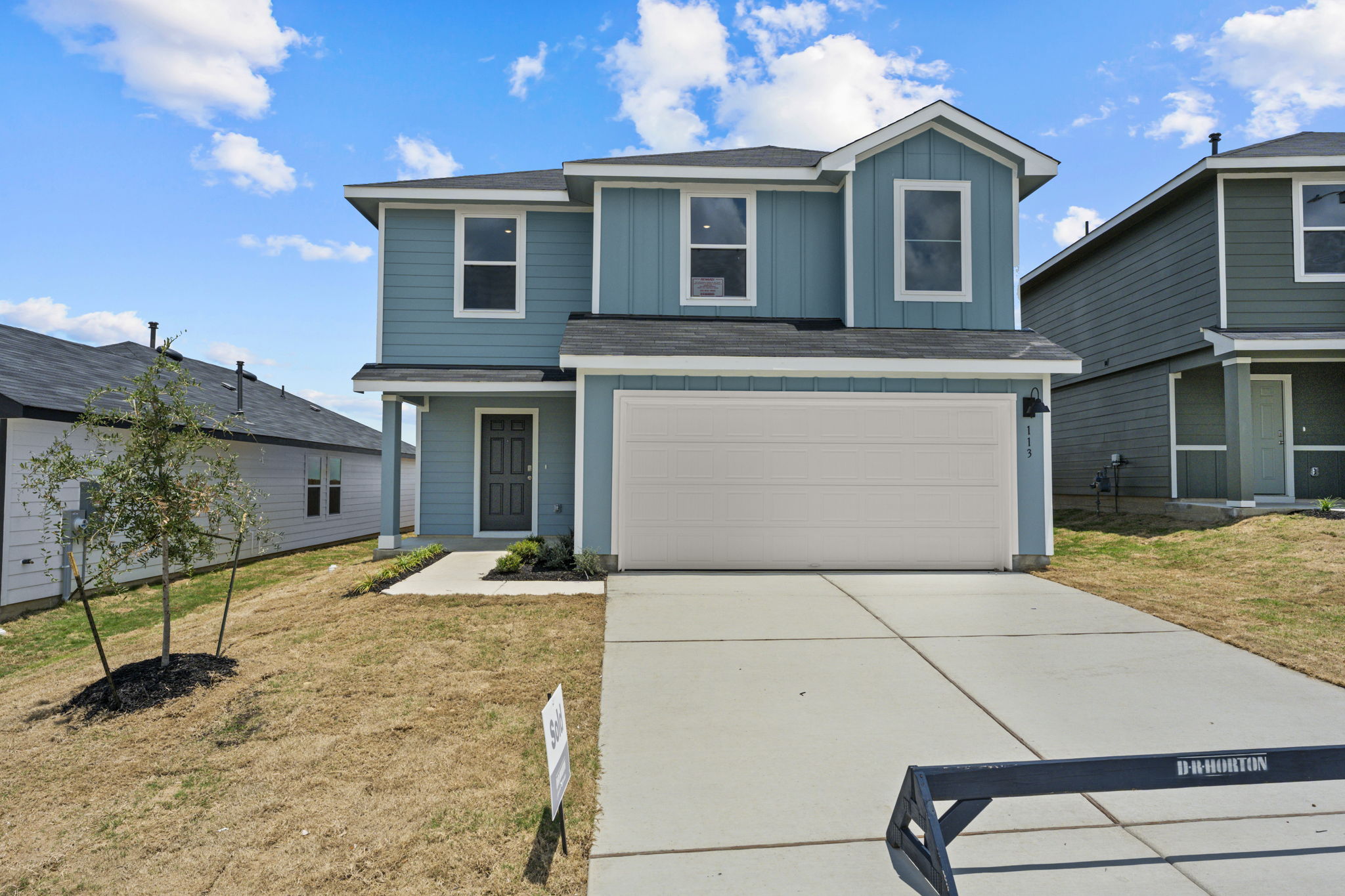113 Howard Dr — photo