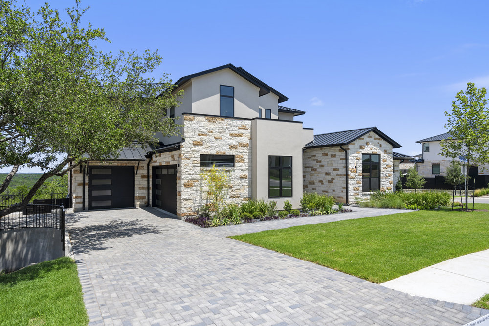 6101 Adhara Pass — photo