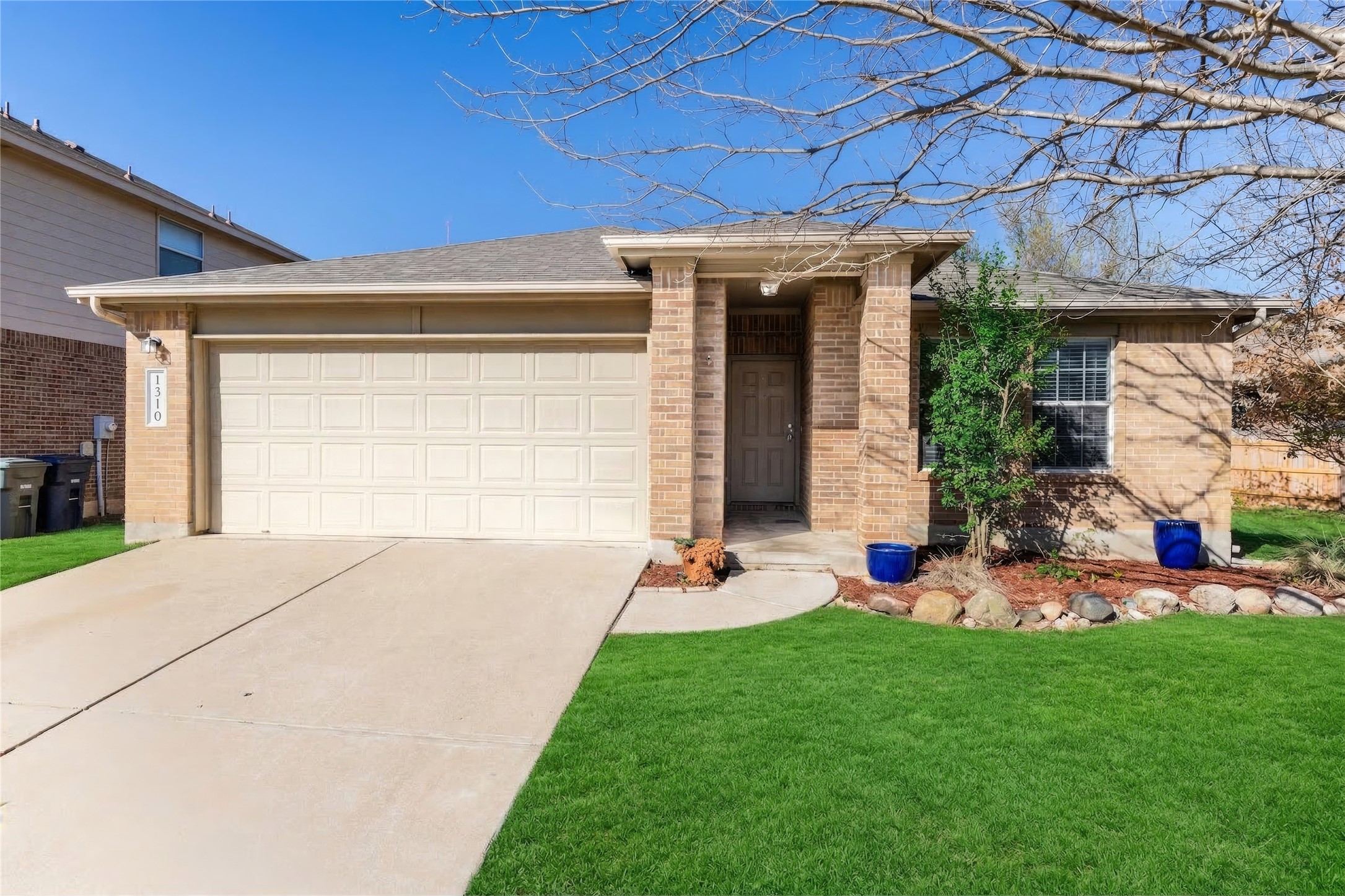 1310 Grande Mesa Dr — photo