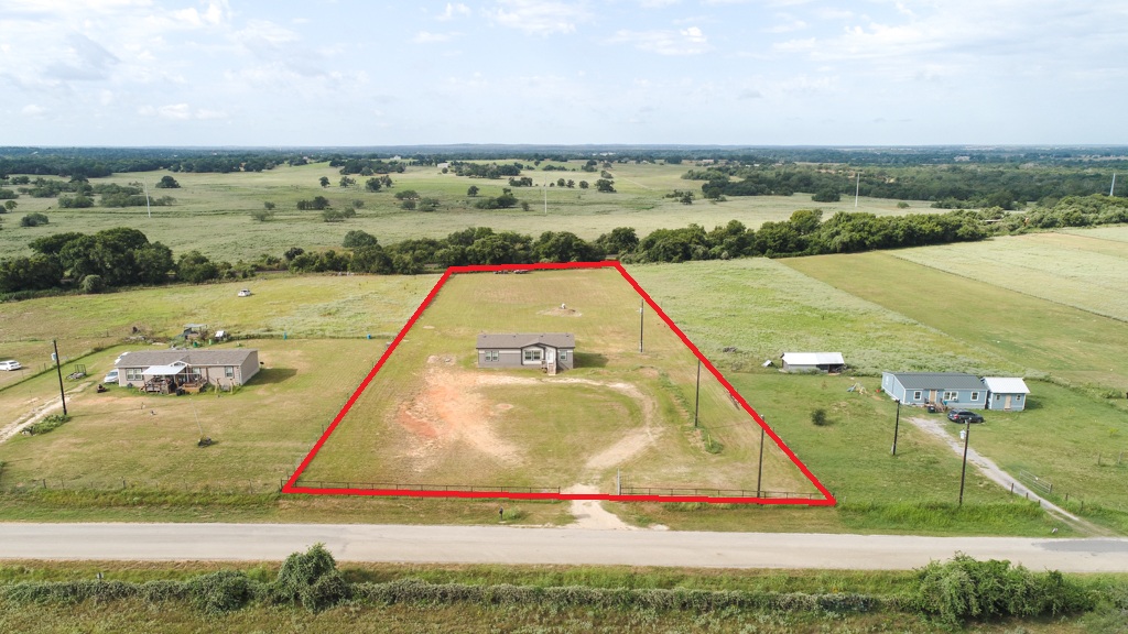 859 Ivy Switch Road, Luling, TX 78648 — photo 2