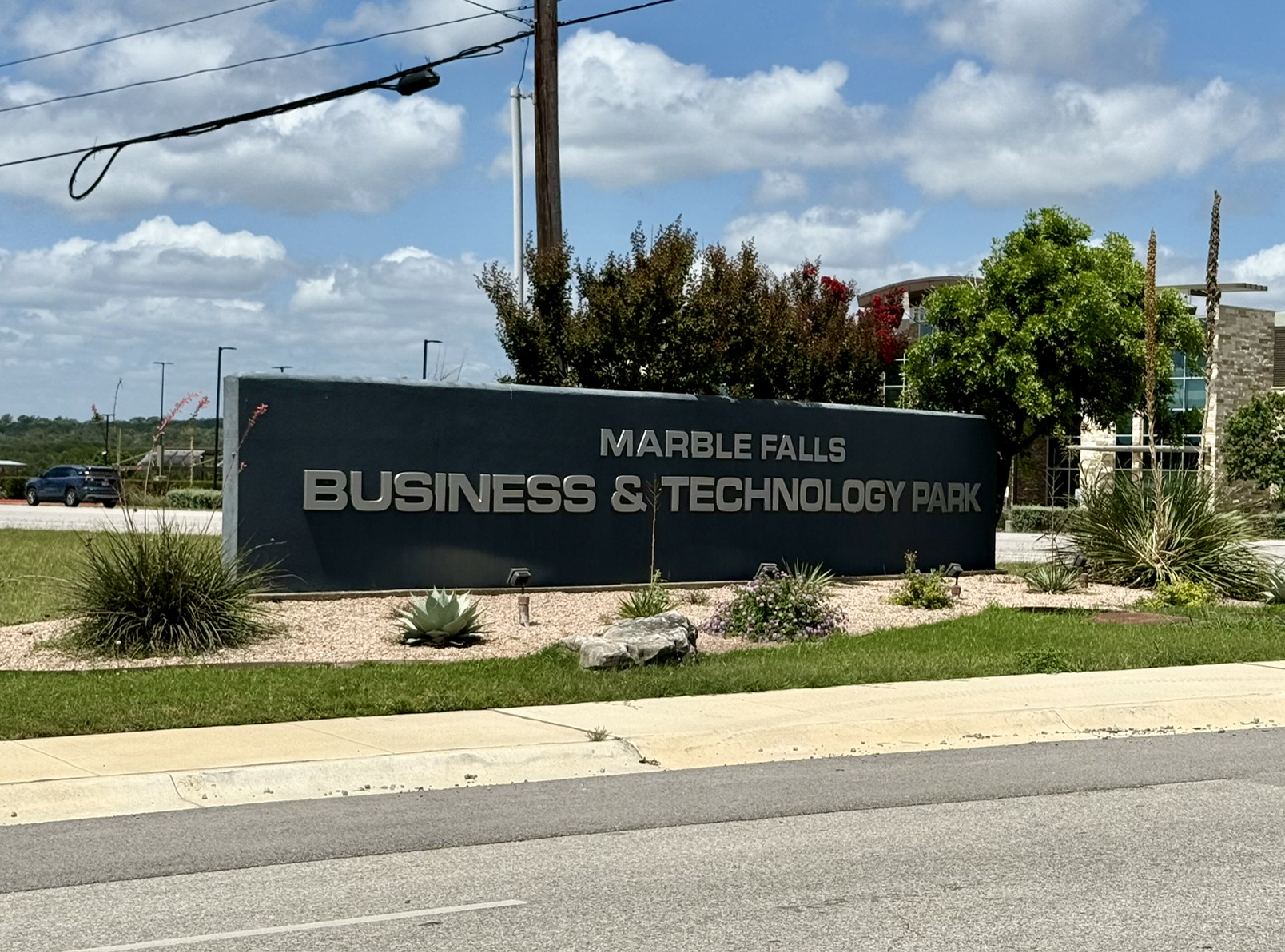 Tbd Innovation Loop W — photo