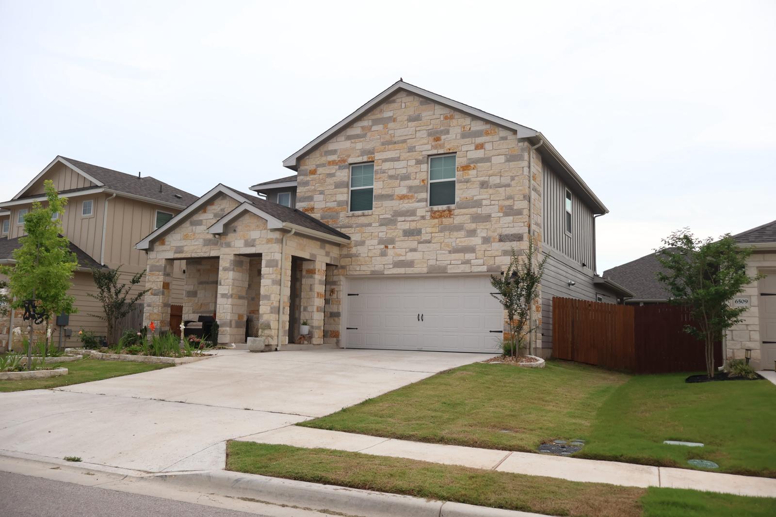 6511 Dragride Rd — photo