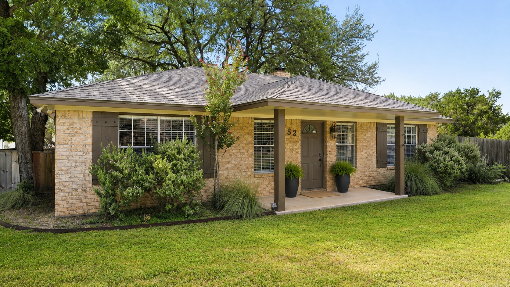 52 Persimmon Dr — photo