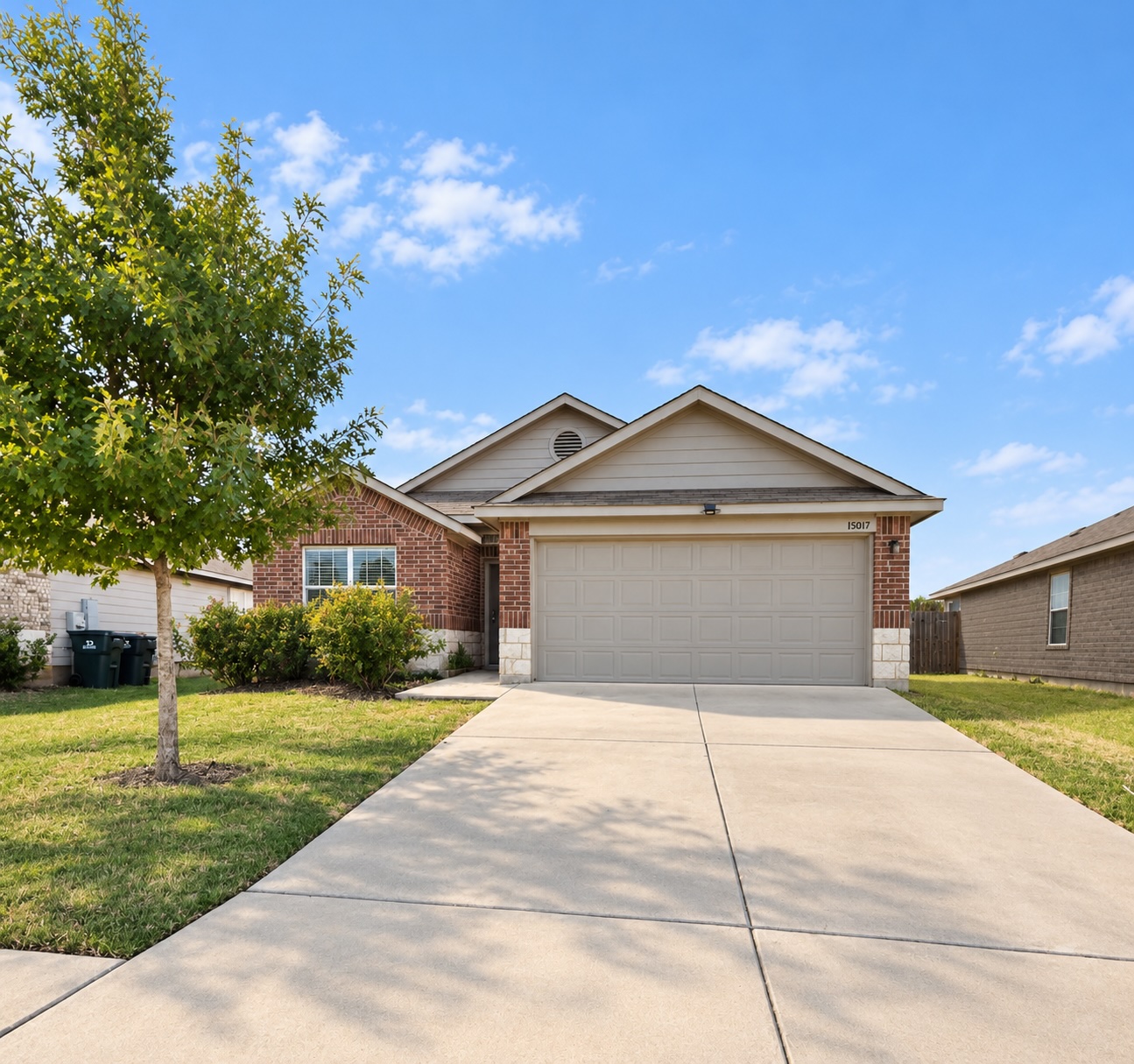 15017 Custis Ln — photo