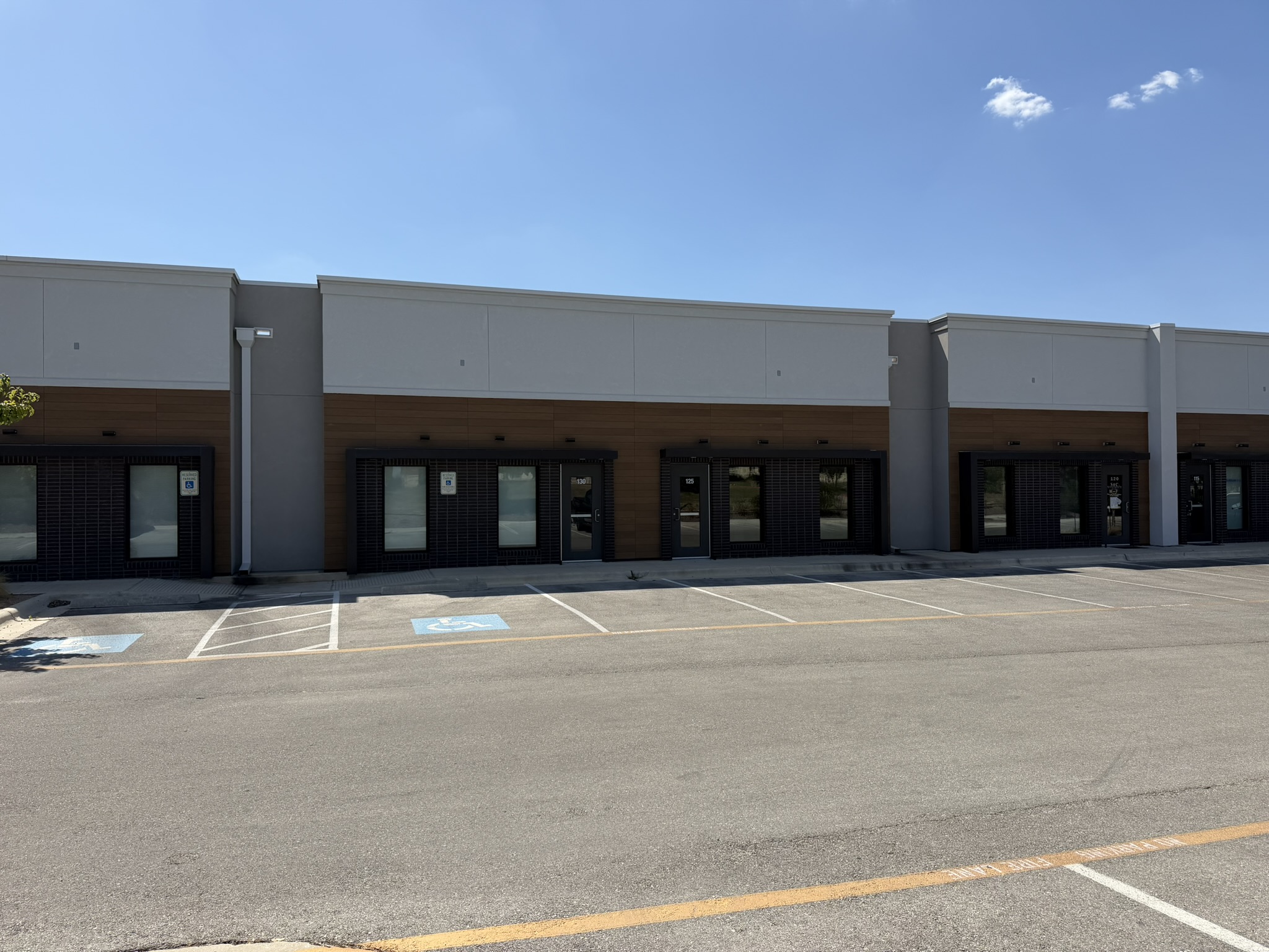 2261 Gattis School Rd 125 — photo