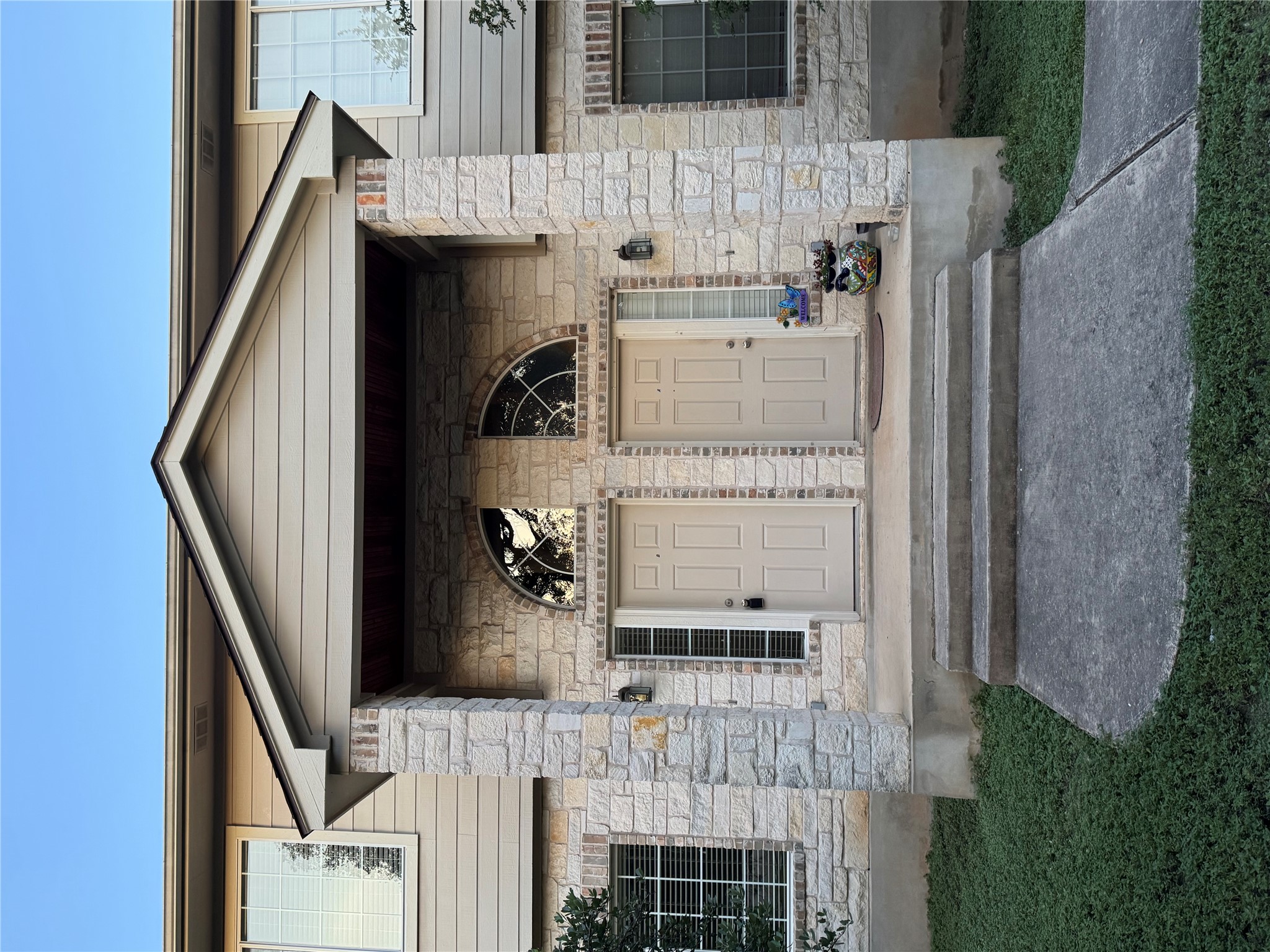 9 Deerfield Dr B — photo