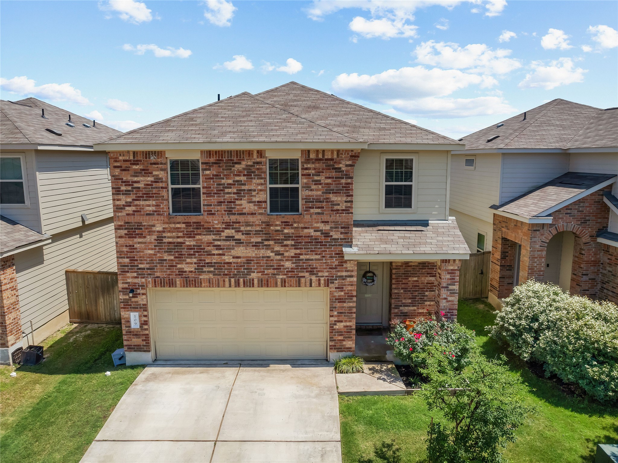 109 Comet Dr — photo