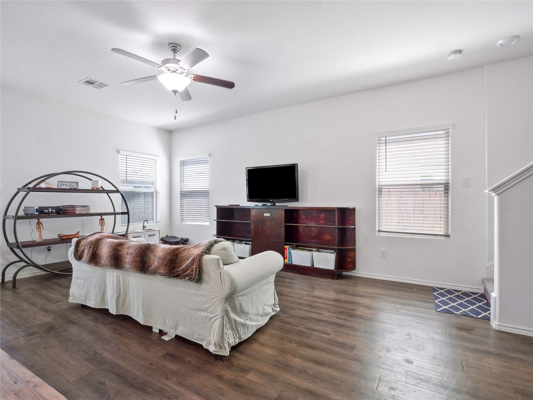 109 Comet Drive, Jarrell, TX 76537 — photo 3