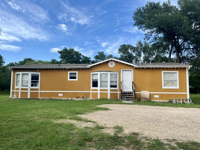 150 Oak Forest Dr — photo