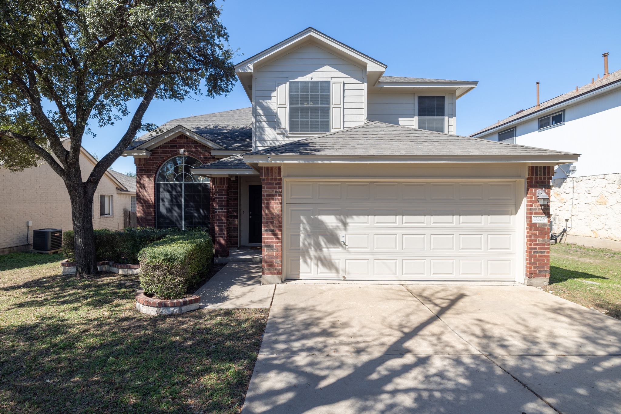 17308 Valentine Dr — photo