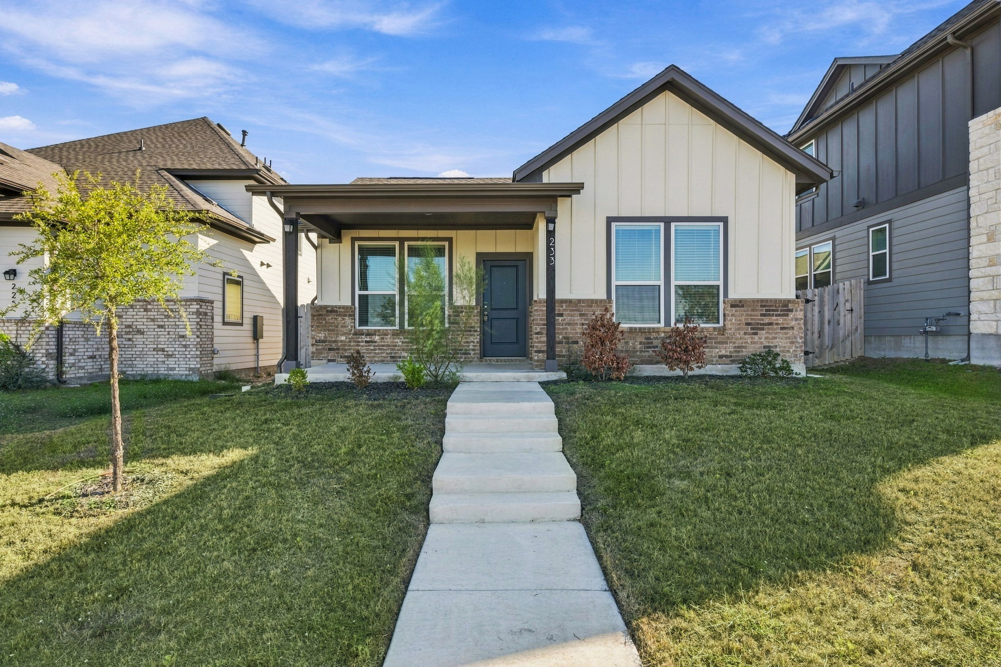 233 Porter Country Pkwy — photo