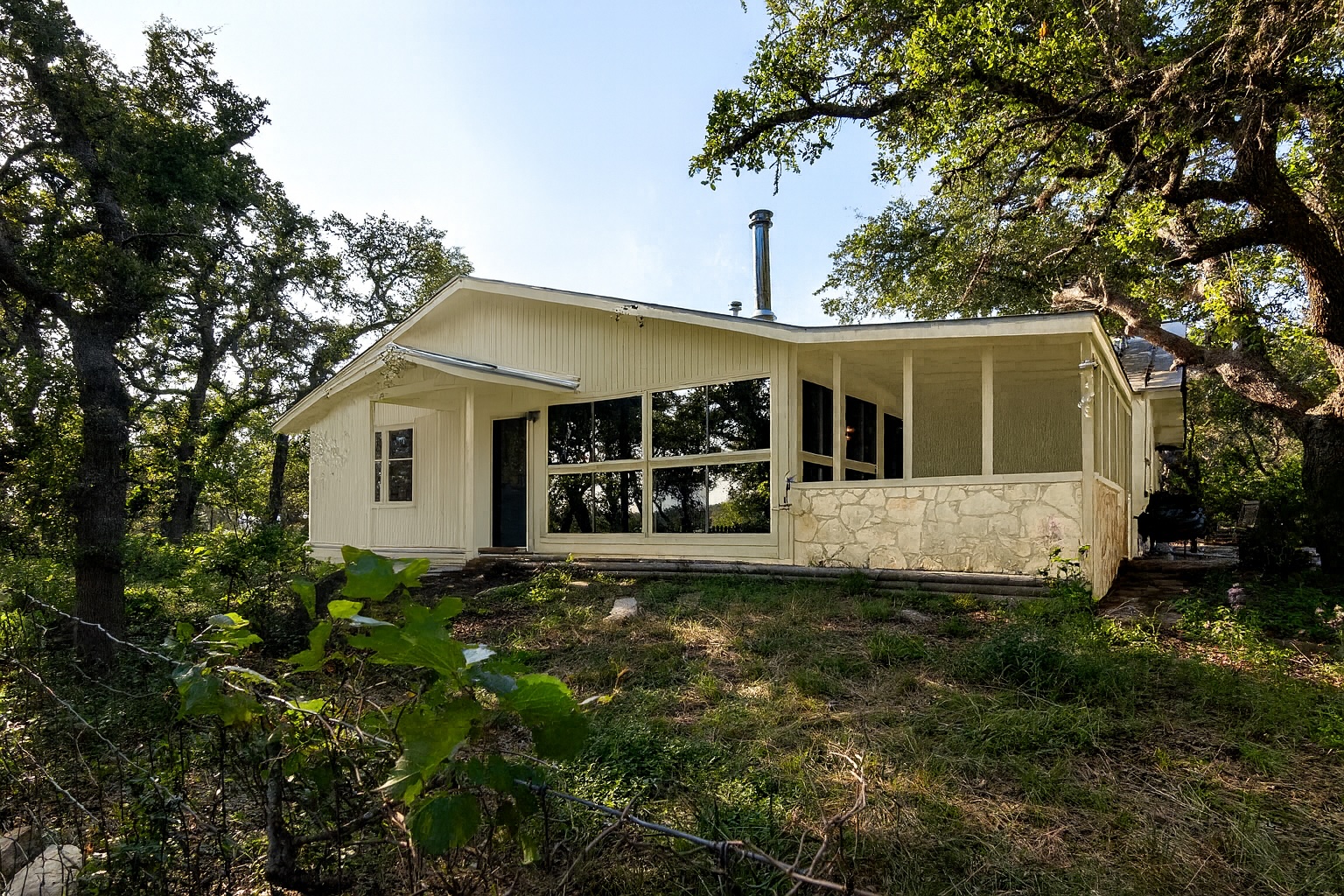435 Spangenberg Road, Blanco, TX 78623 — photo 3