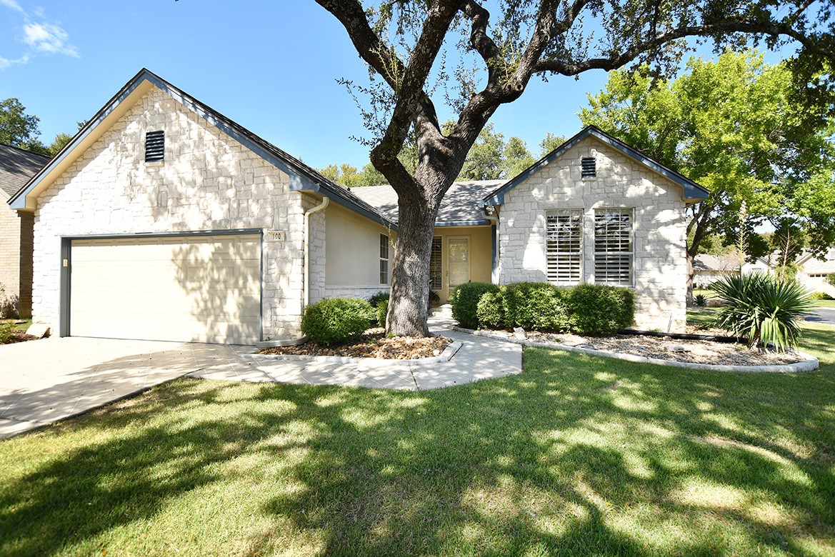 100 Bronco Circle, Georgetown, TX 78633 — photo 2