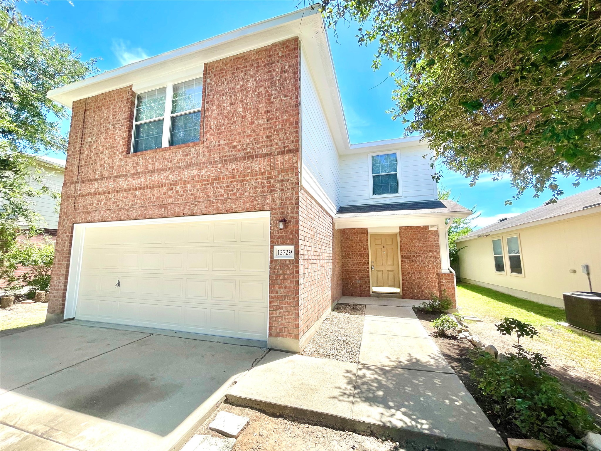 12729 Saint Mary Dr — photo