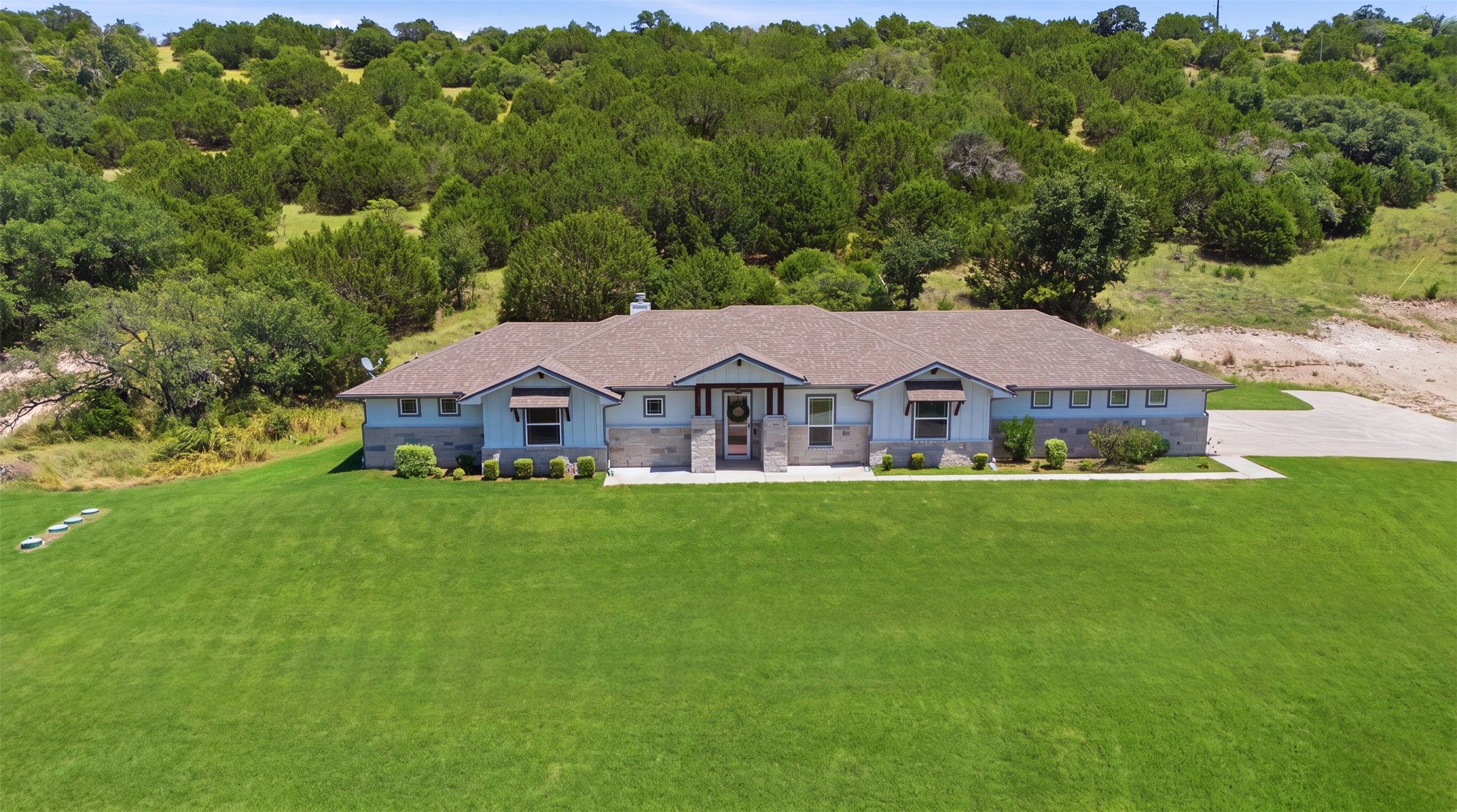 2897 Grimes Crossing Rd — photo