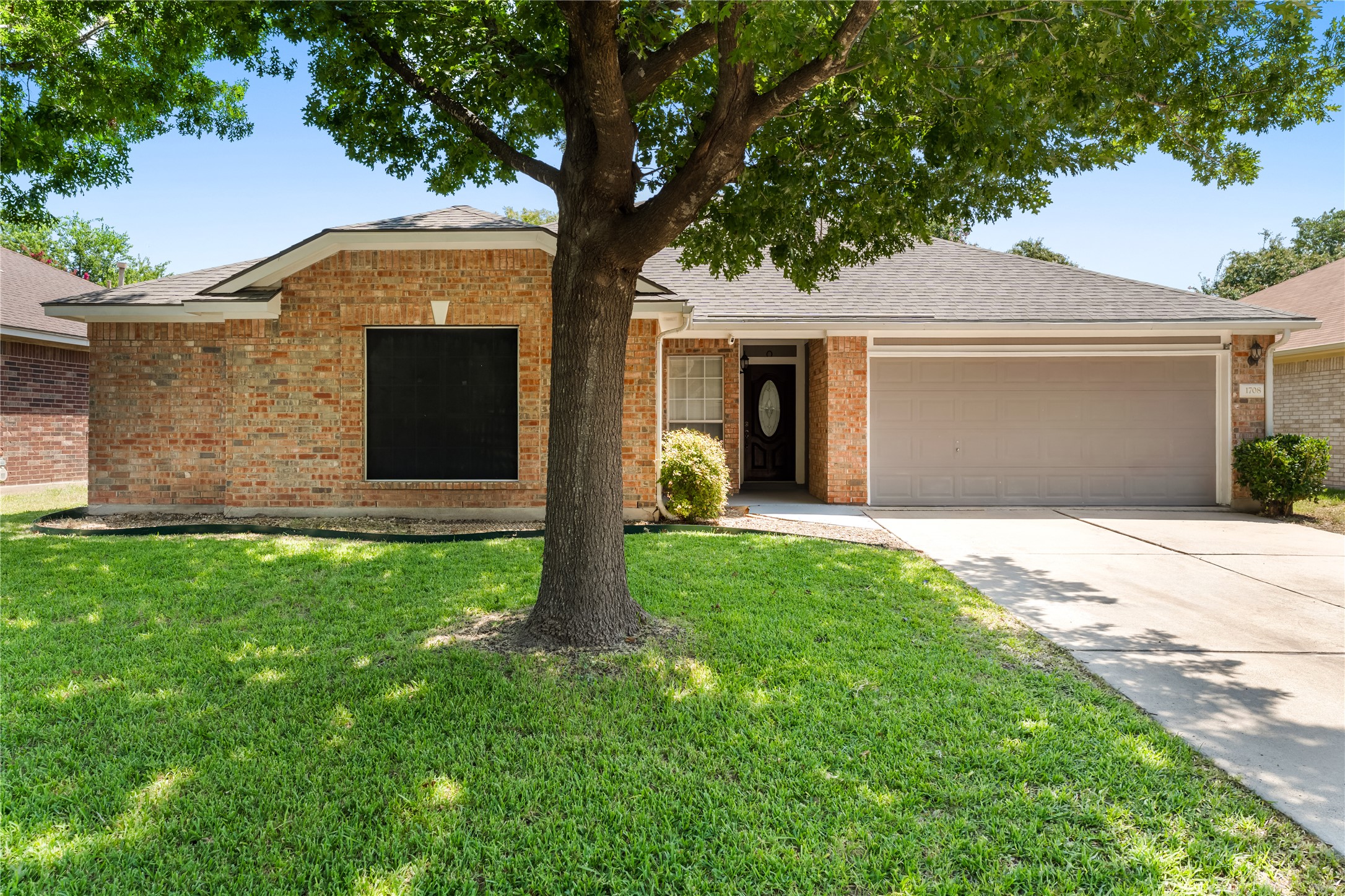 1708 Jerusalem Dr — photo