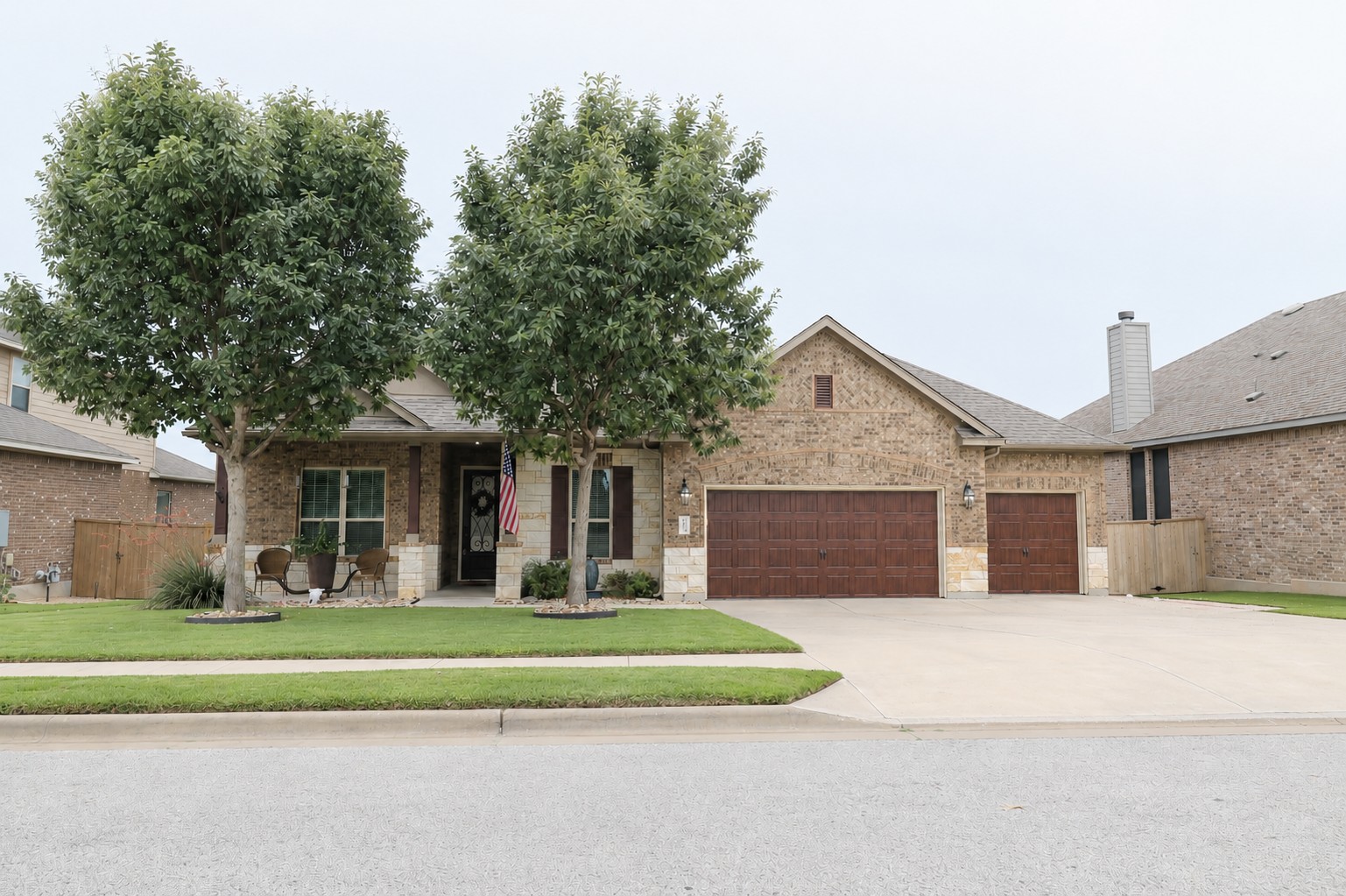 2928 San Milan Pass — photo