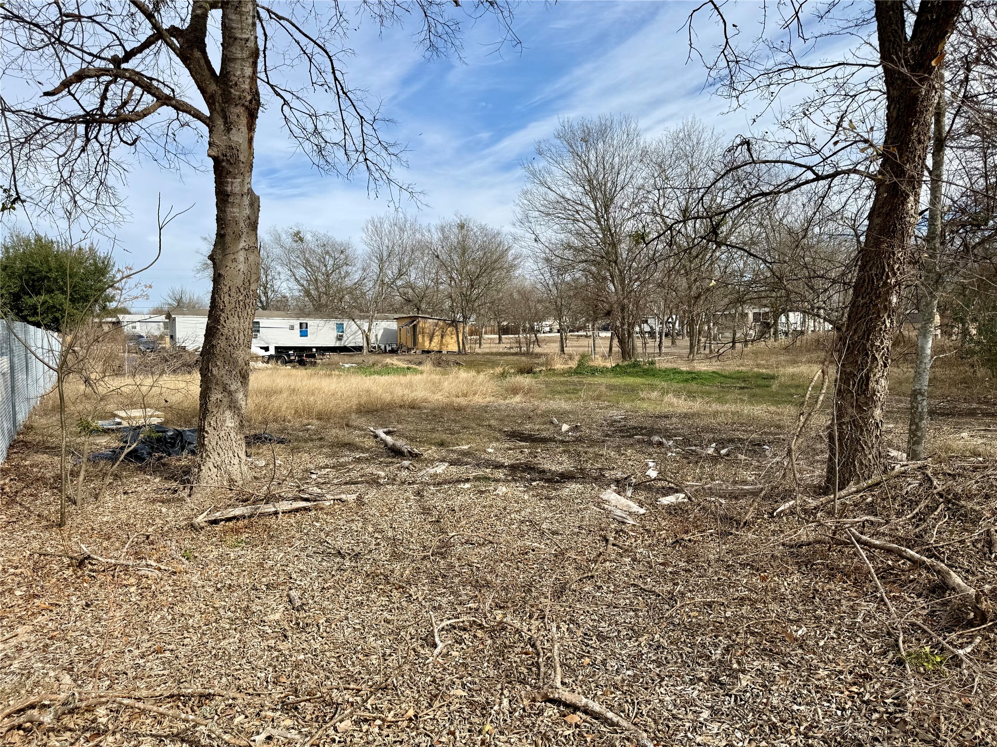 330 Joe Robinson Dr — photo