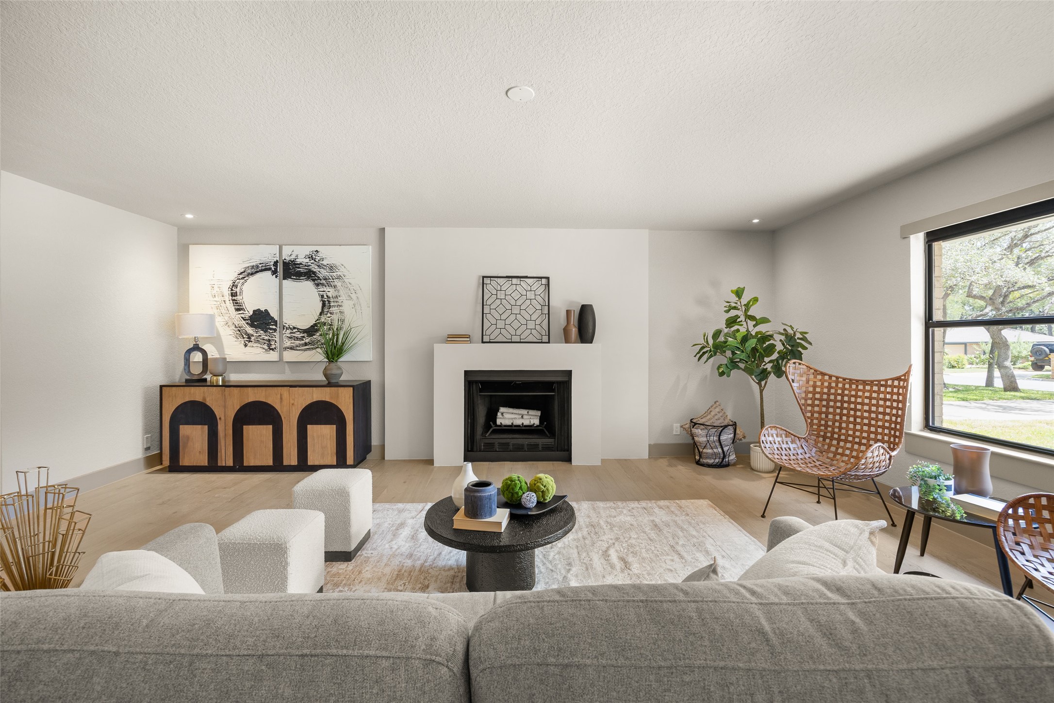 Home in Austin, TX 78748 — photo 3