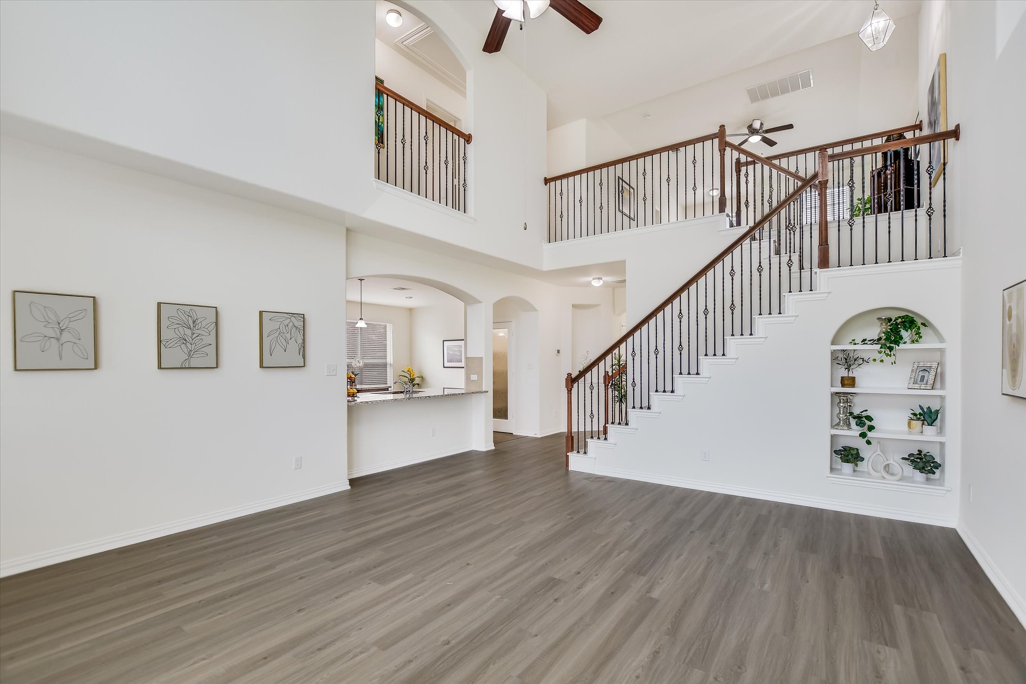 115 Mollie Dr — photo