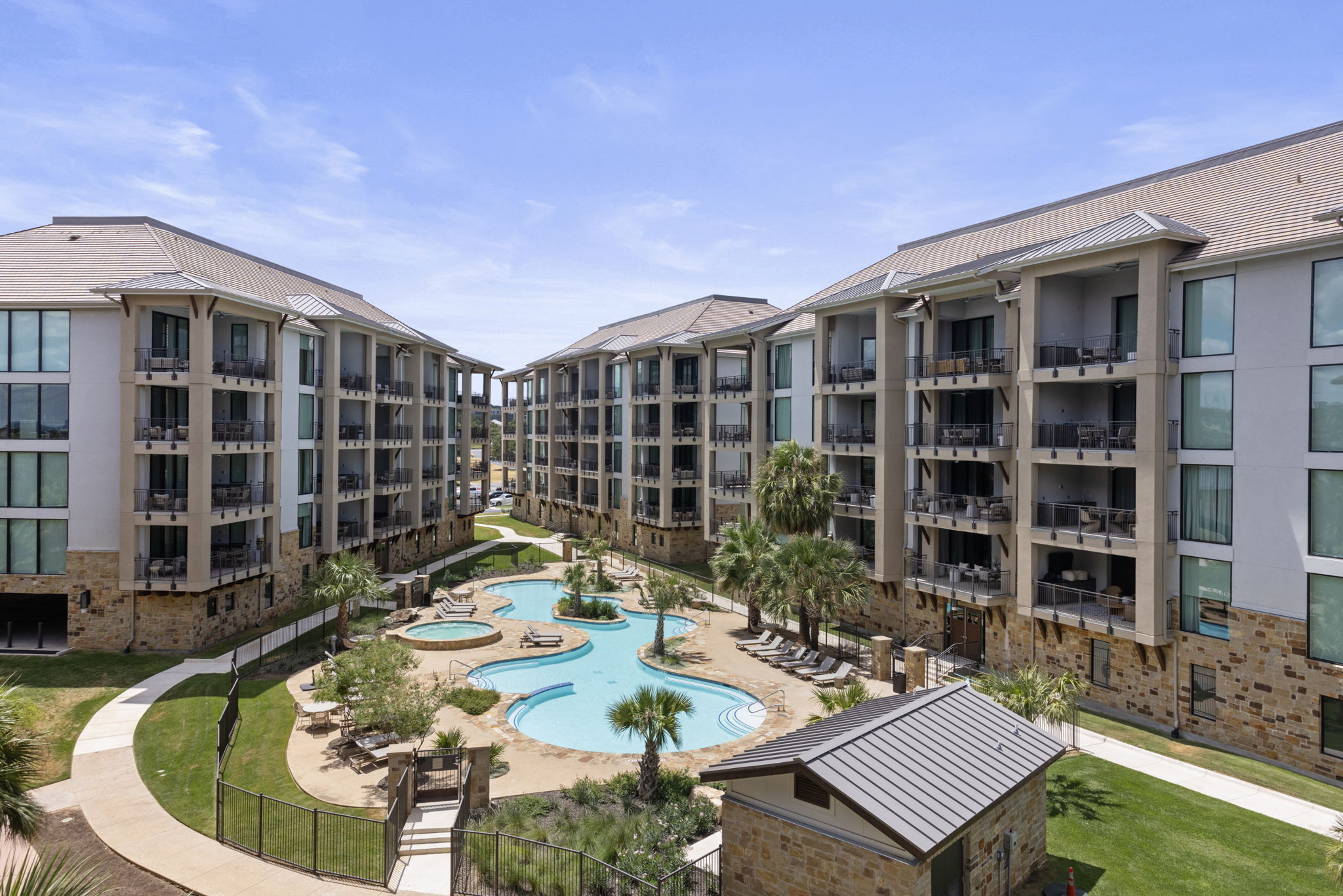 98 Island Dr 31 — photo
