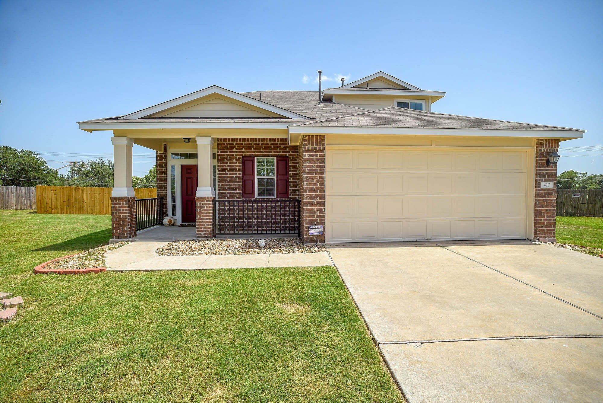 410 S Hunting Lodge Ln — photo