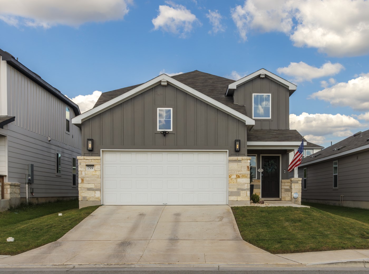759 Bluegrass Pt — photo