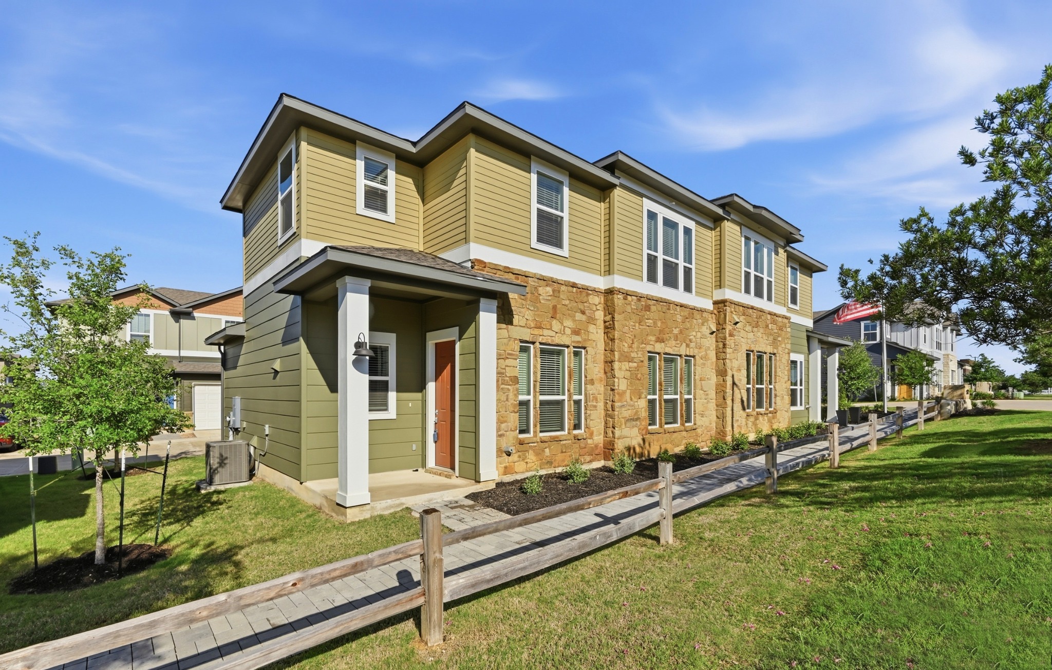 1020 Vista View Dr 502 — photo