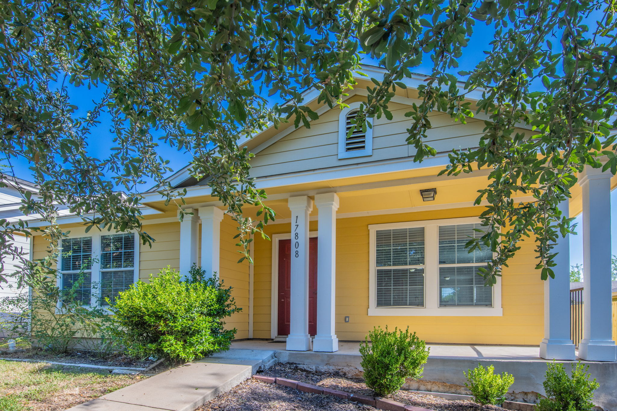 17808 Golden Valley Dr — photo