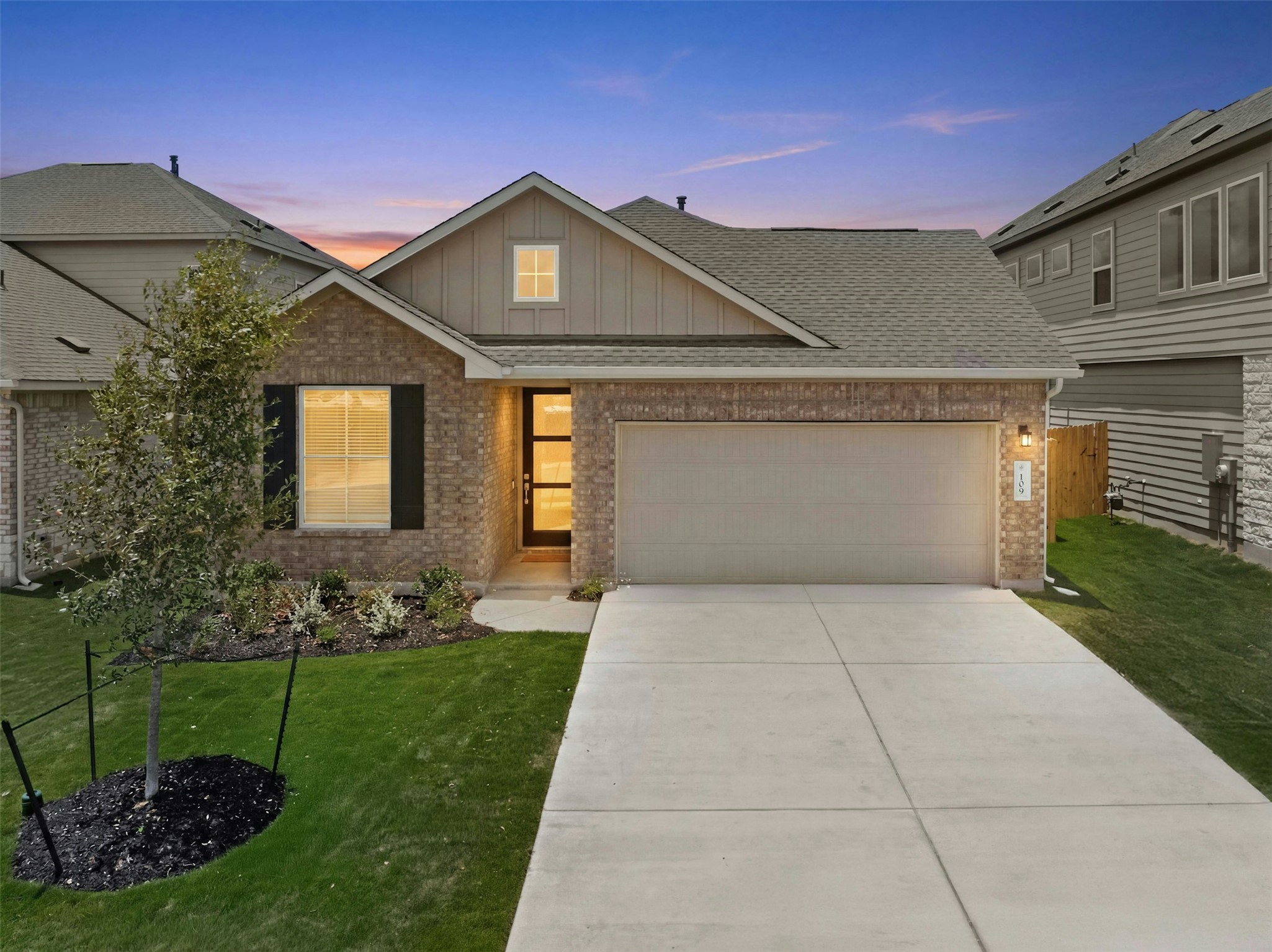 109 Carlsbad Ct — photo
