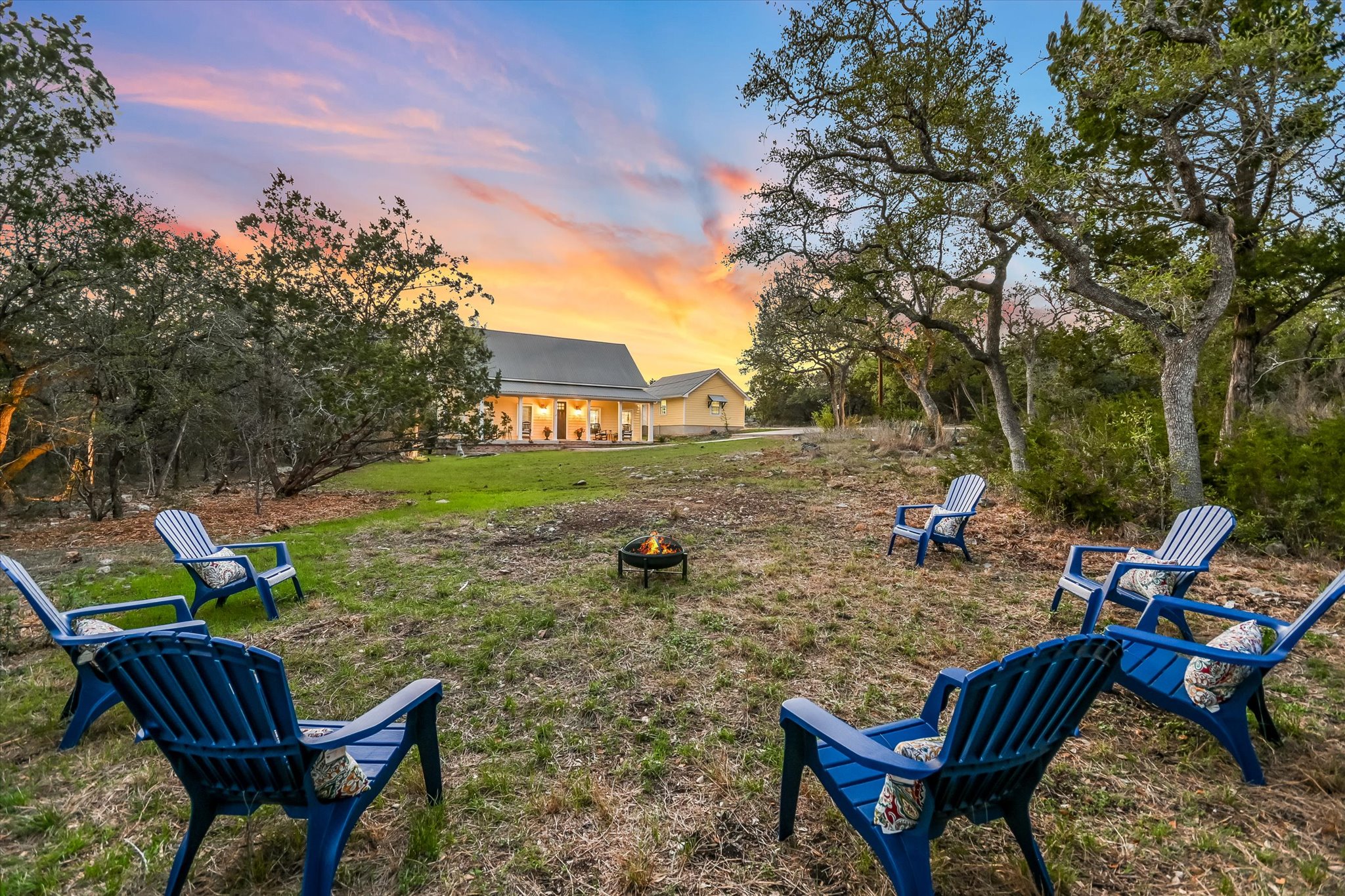 335 Deer Creek Dr — photo