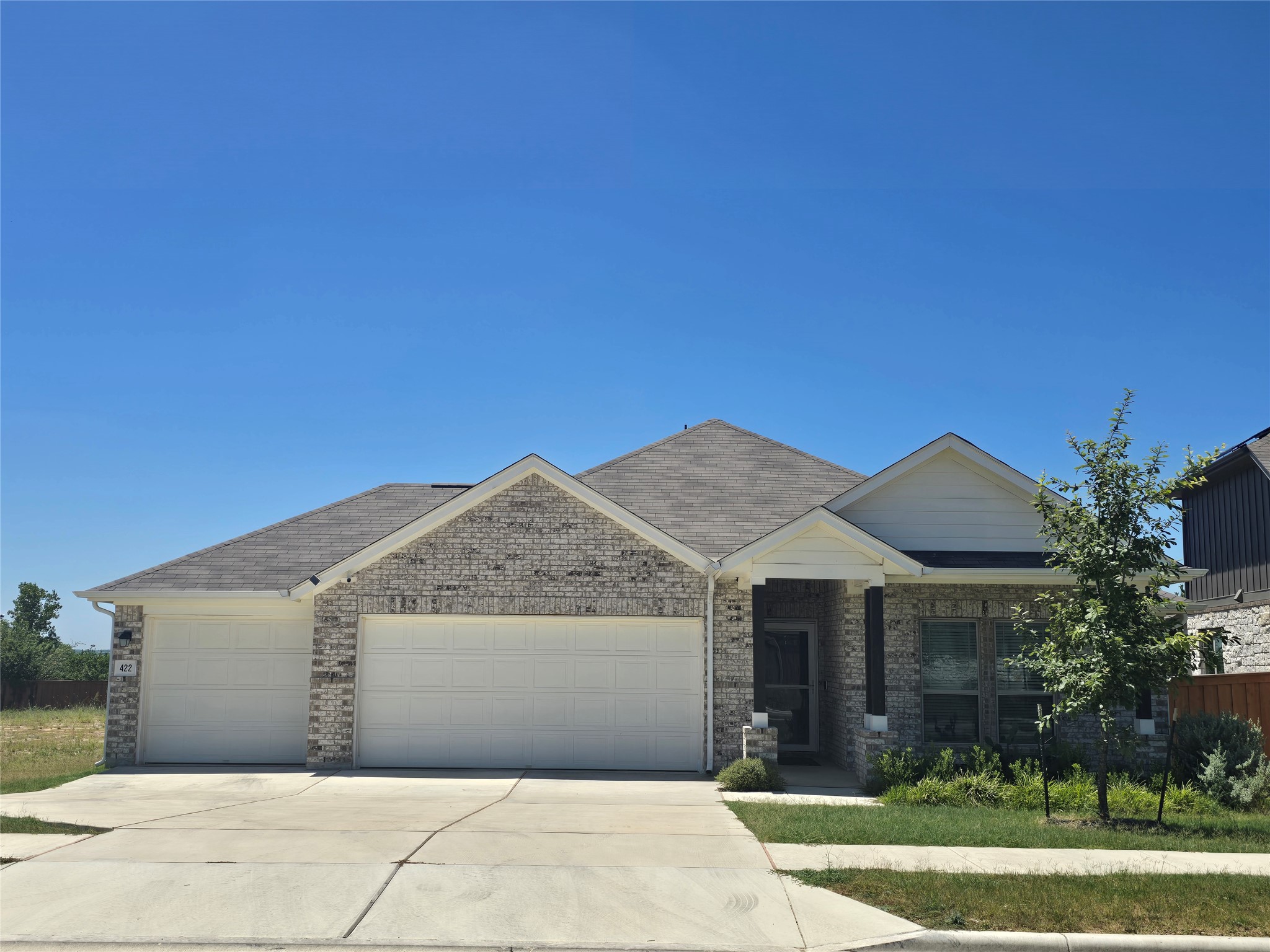 422 Backstays Loop, Kyle, TX 78640