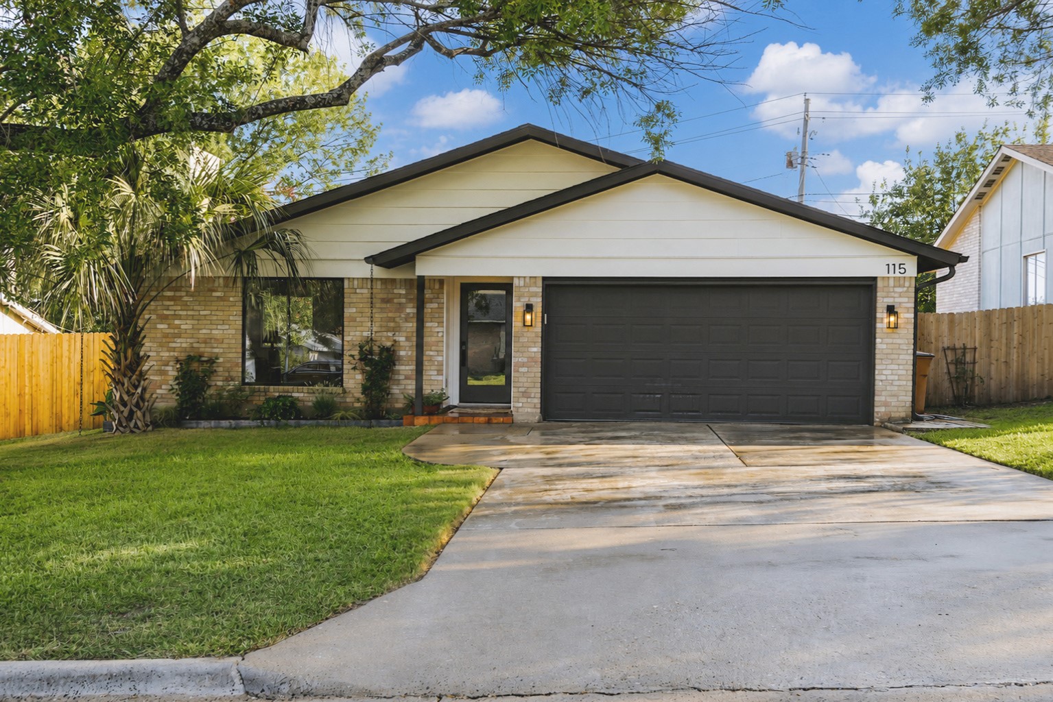 115 Cloudview Dr — photo