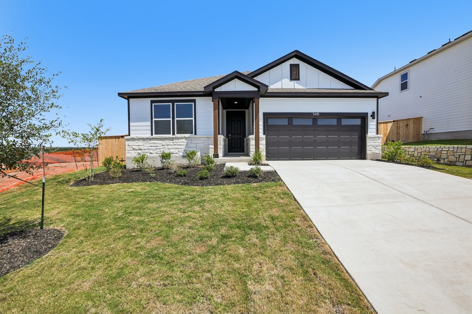 5416 San Pietro Dr — photo