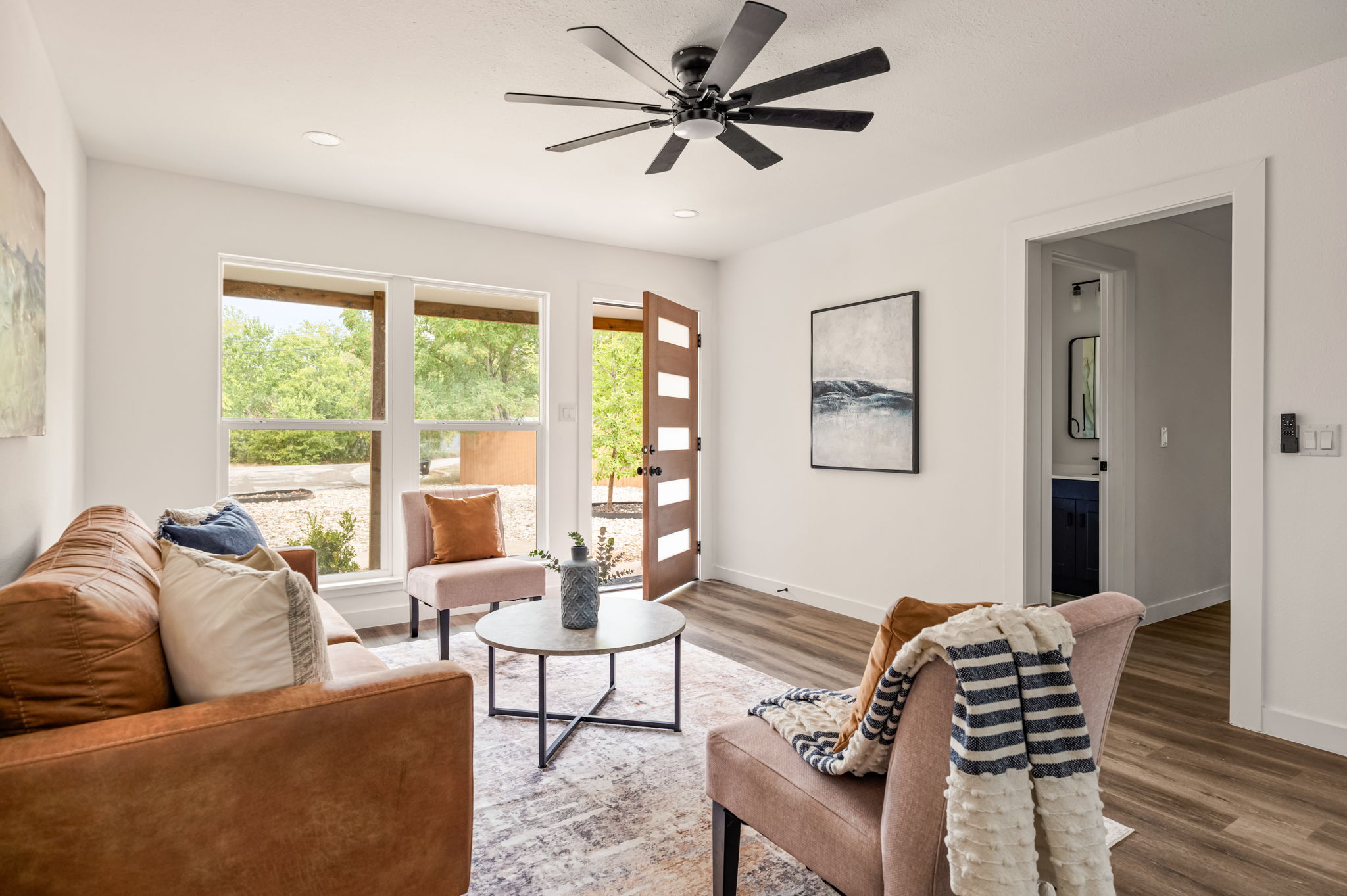 2103 Fordham CV — photo