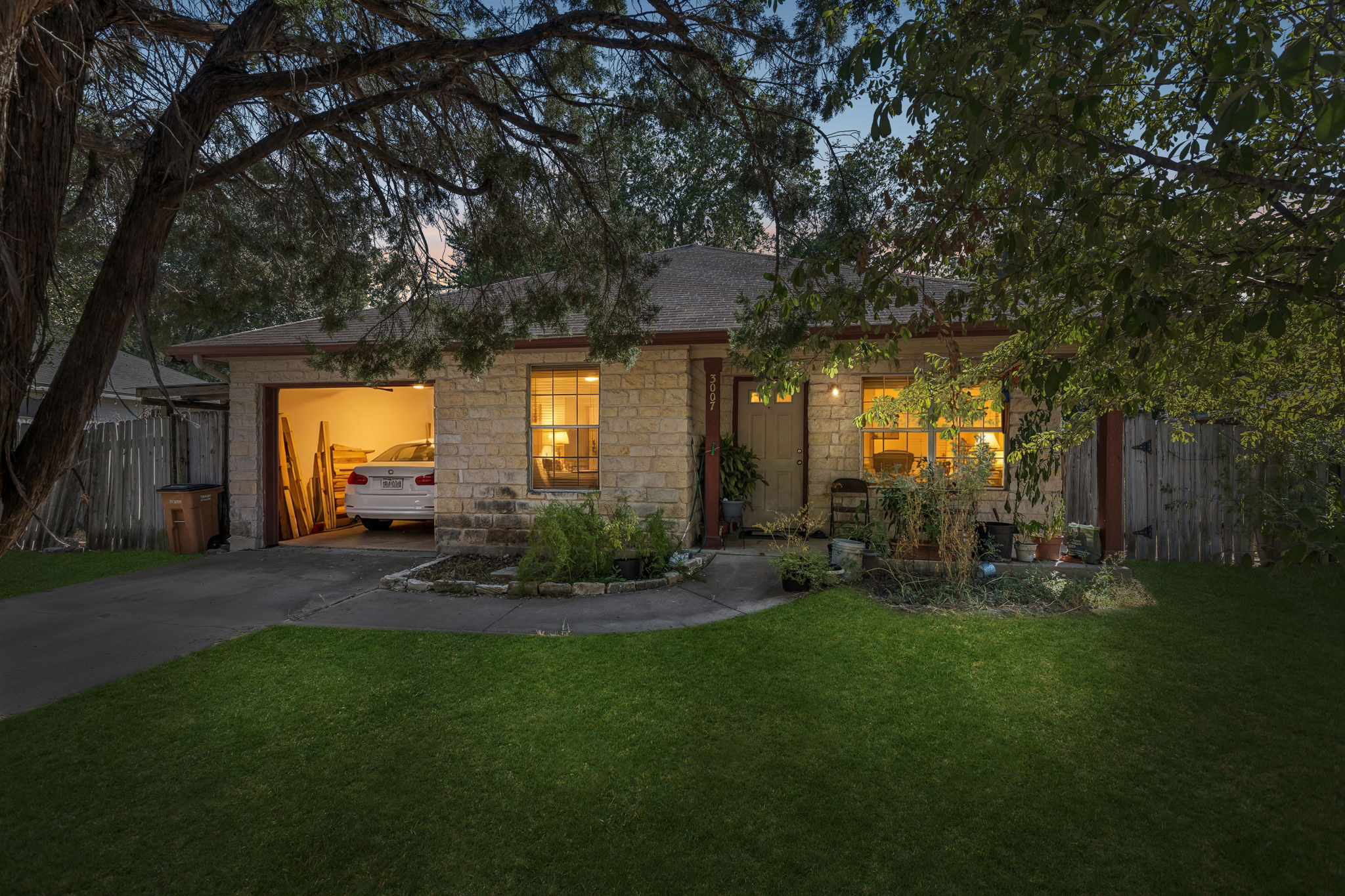 3007 E 4th Street, Austin, TX 78702 — photo 3
