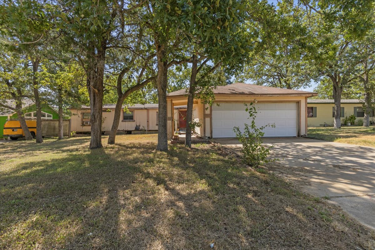 125 Live Oak Dr — photo
