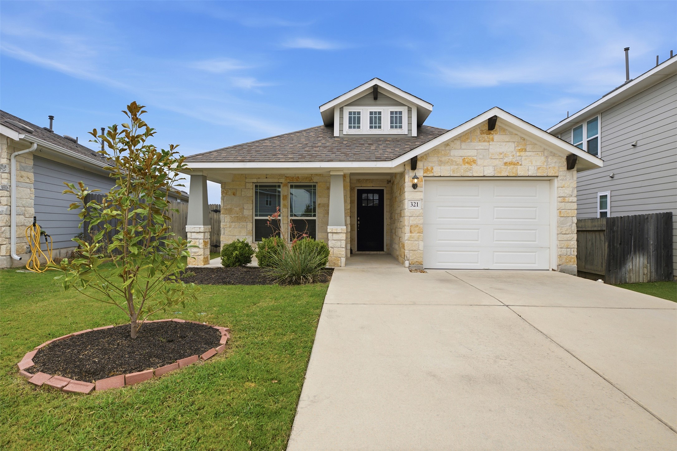 321 Gaida Loop, Georgetown, TX 78628 — photo 2