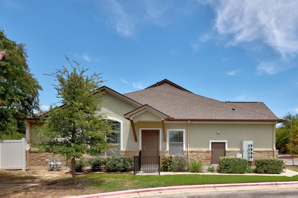 1900 Little Elm Trl 36 — photo