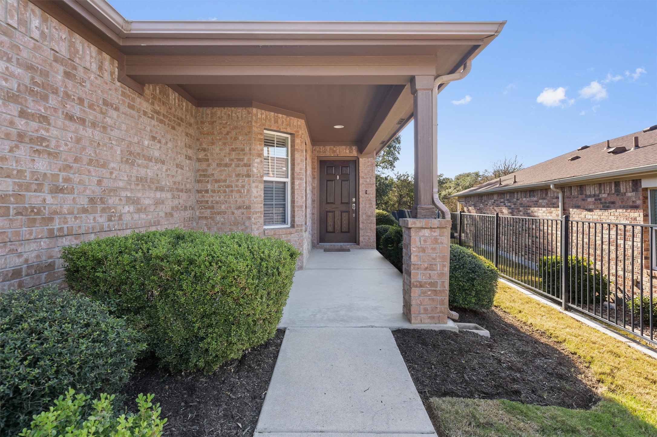 307 Kickapoo Creek Lane, Georgetown, TX 78633 — photo 3