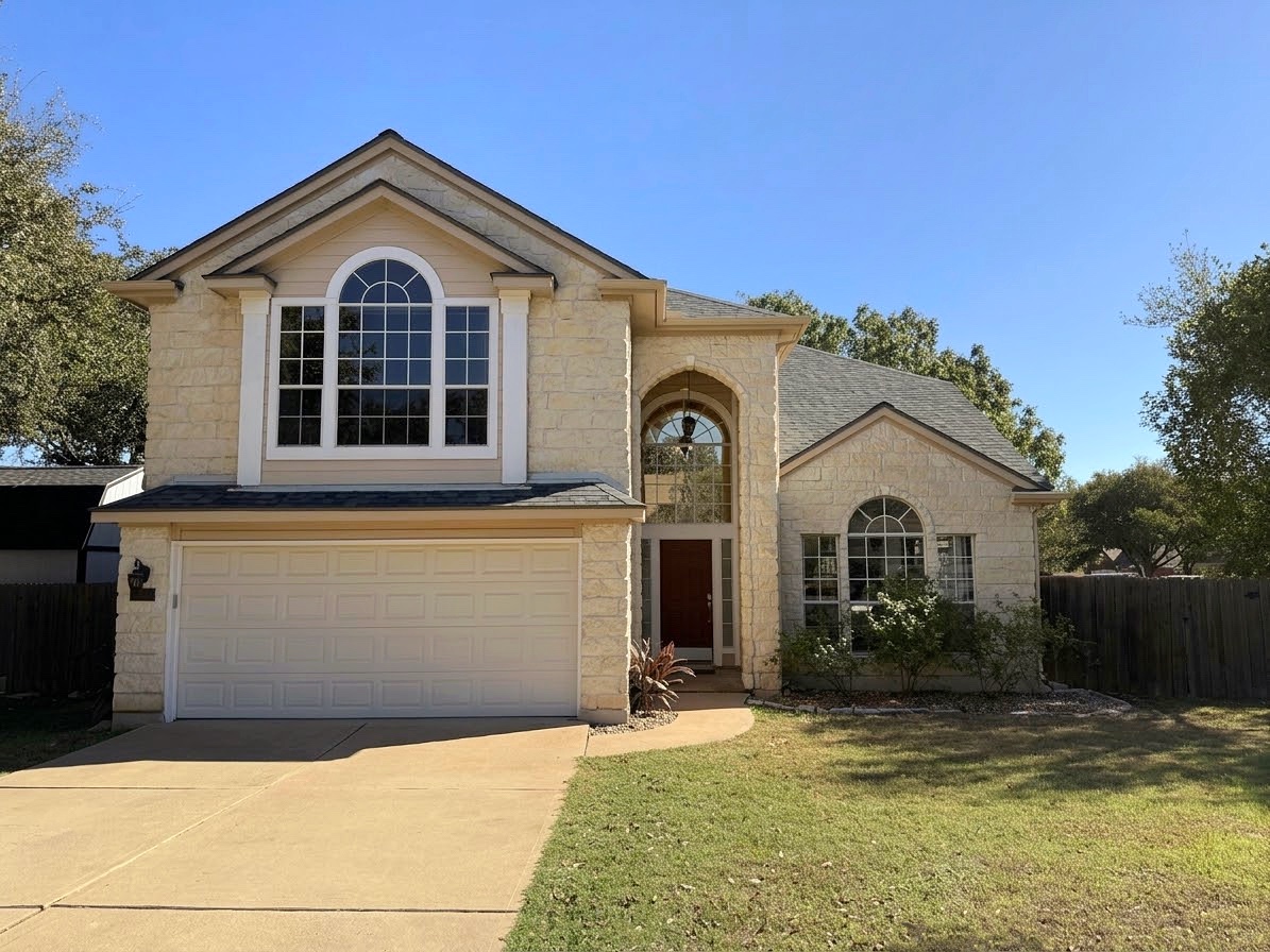 2516 Stenson Dr — photo
