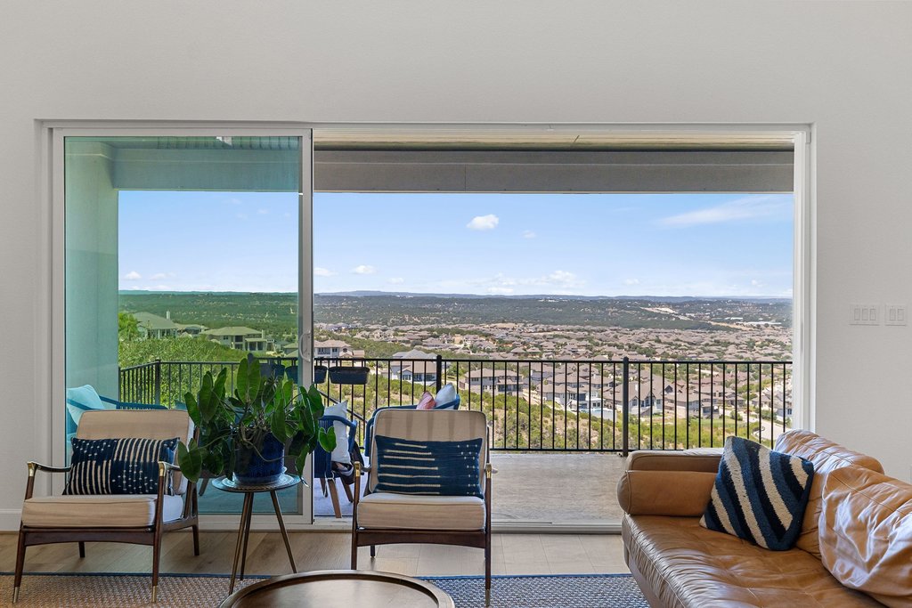 6204 Sontag Dr — photo