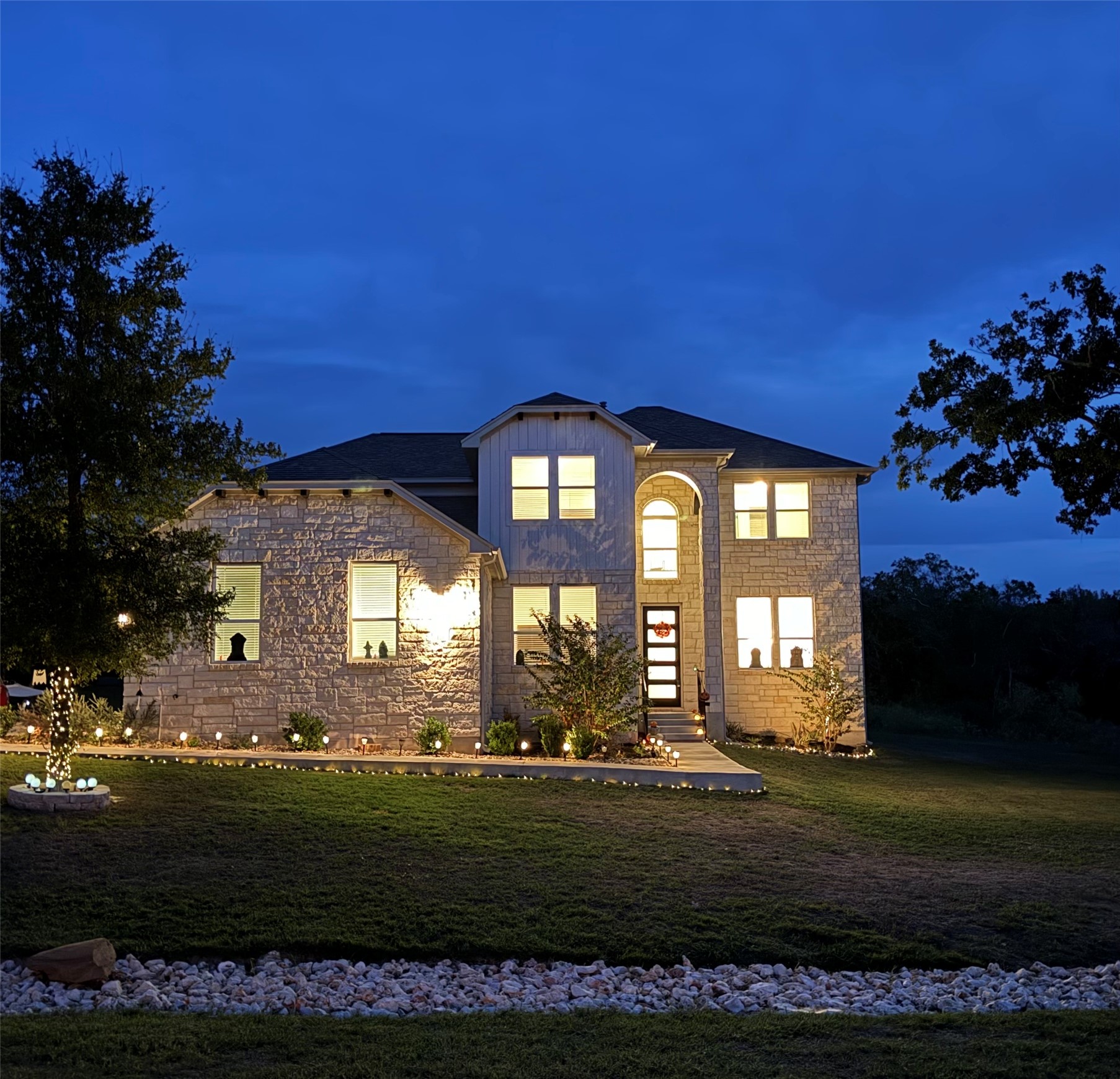 121 Black Talon Ln — photo