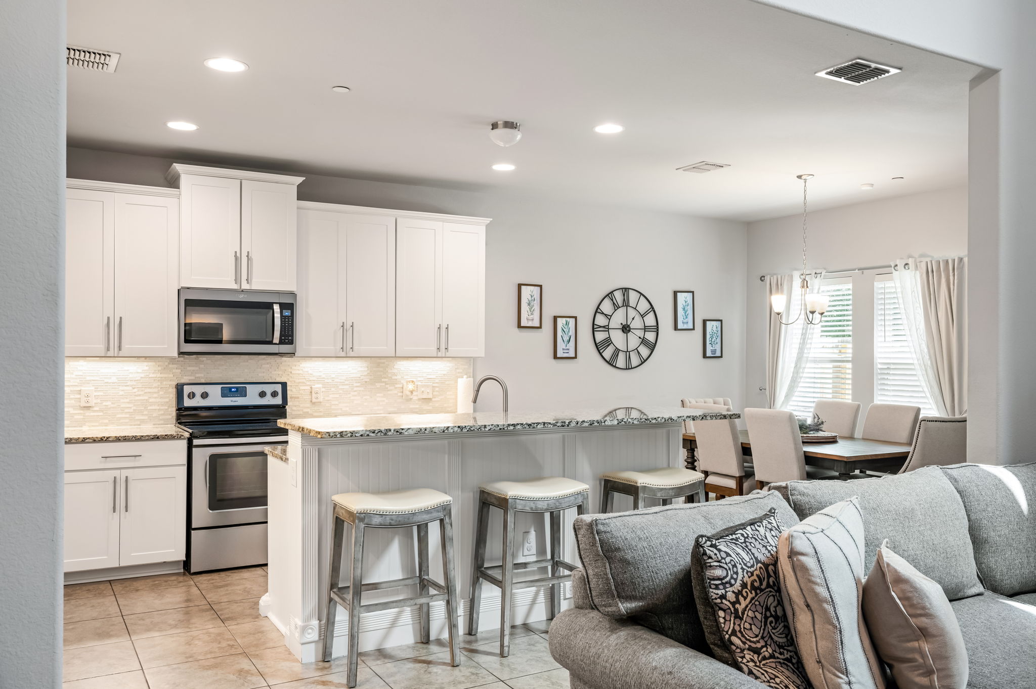 12902 Leatherback Ln — photo